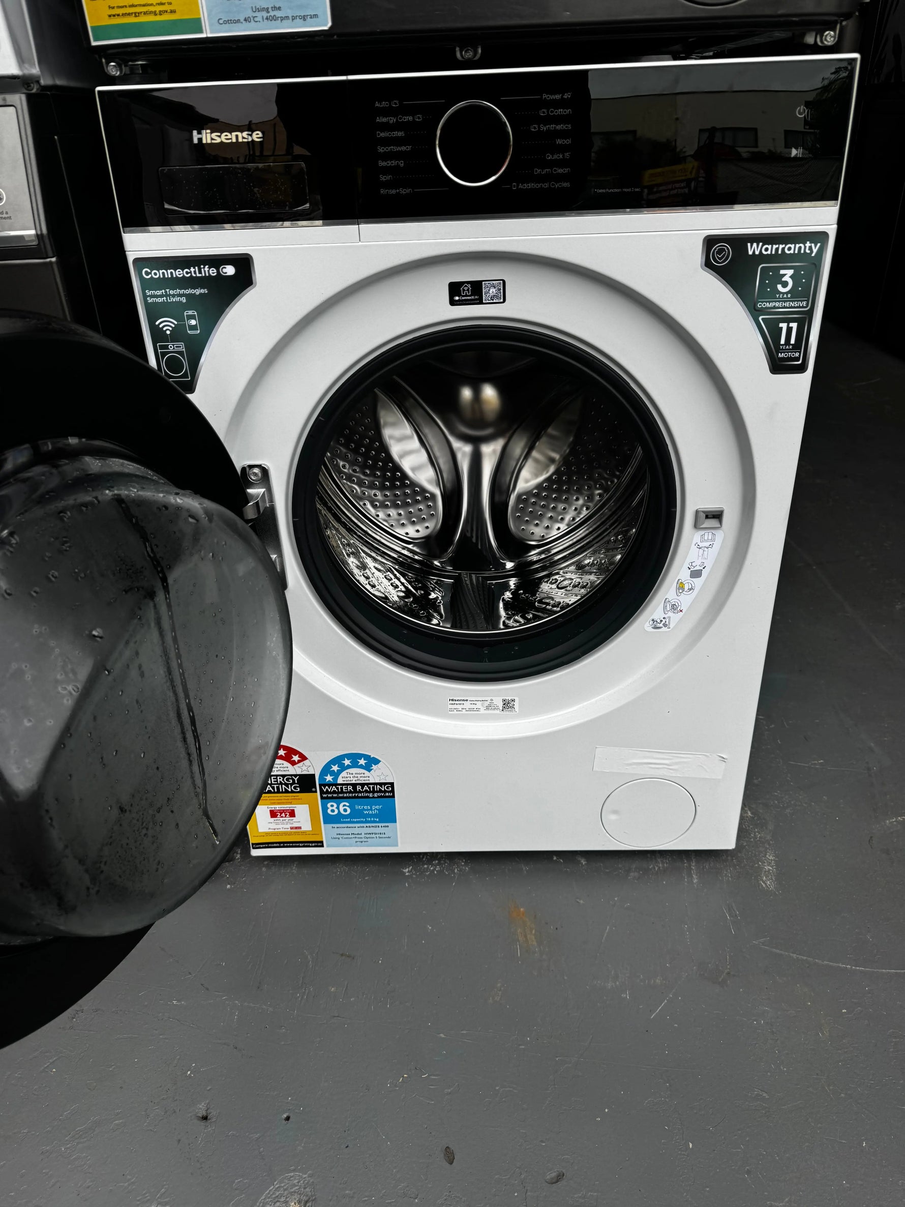 Factory seconds Hisense 10kg washing machine | PERTH