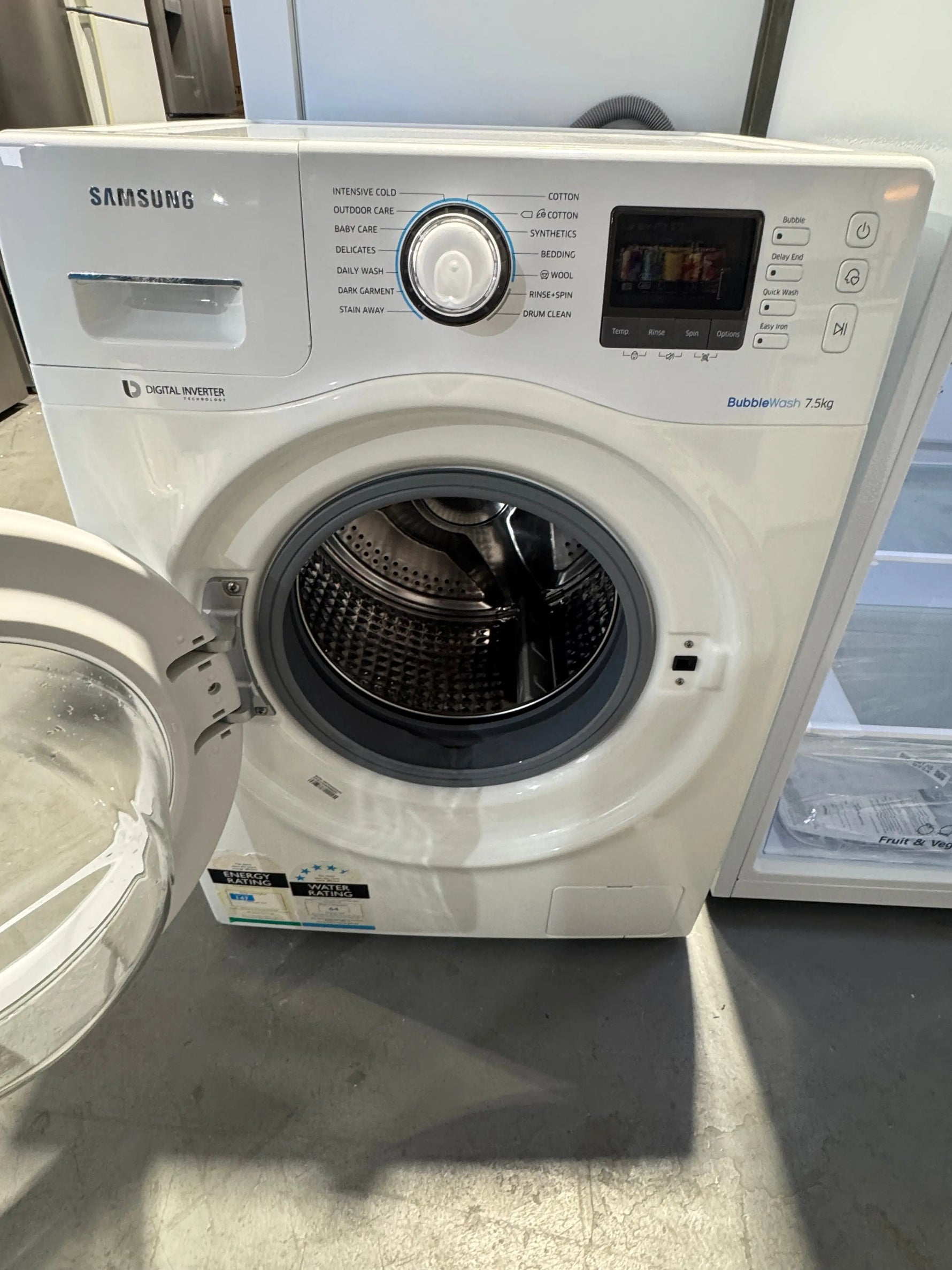 Factory seconds Hisense 205 litres fridge freezer and refurbished Samsung 7.5kg washing machine | PERTH
