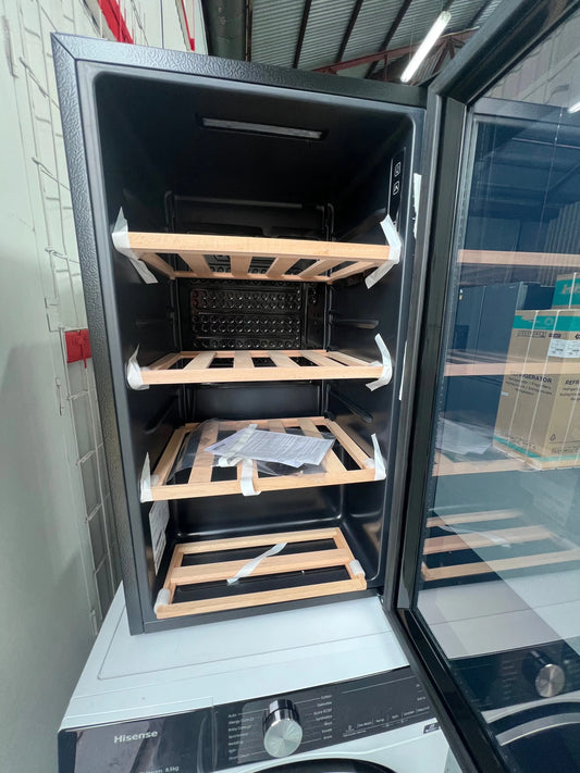 Factory seconds Hisense 30 bottle  Wine cabinet | ADELAIDE