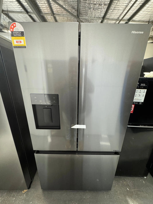 Factory seconds Hisense 634 litres fridge freezer | PERTH
