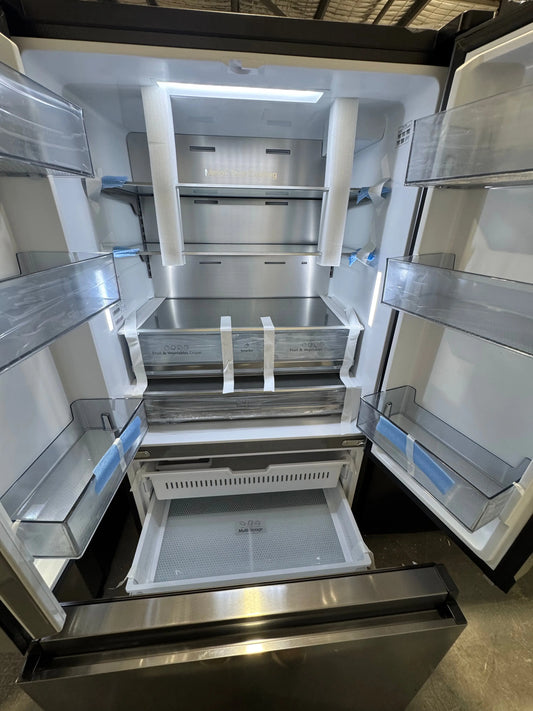 Factory seconds Hisense 634 litres fridge freezer | PERTH