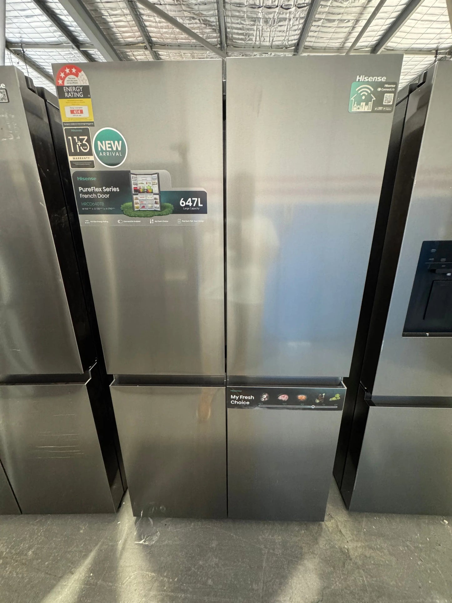 Factory seconds Hisense 647 litres fridge freezer | PERTH
