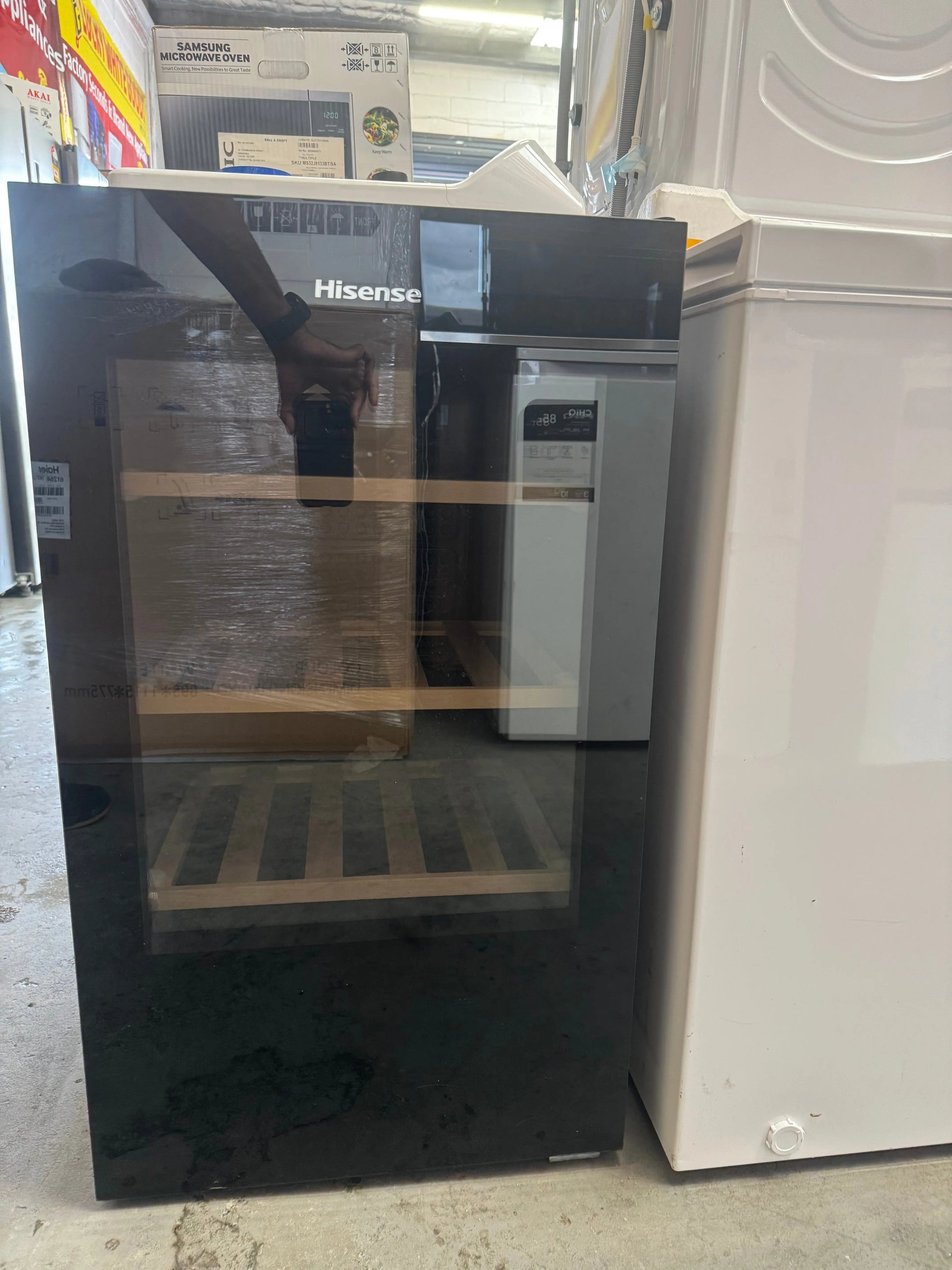 Factory seconds Hisense wine cooler 94 litres | SYDNEY