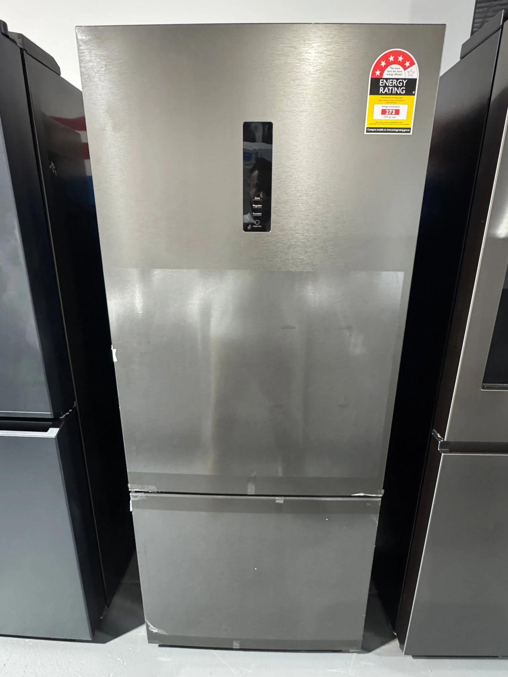 Factory seconds Kogan 416 litres fridge freezer | PERTH