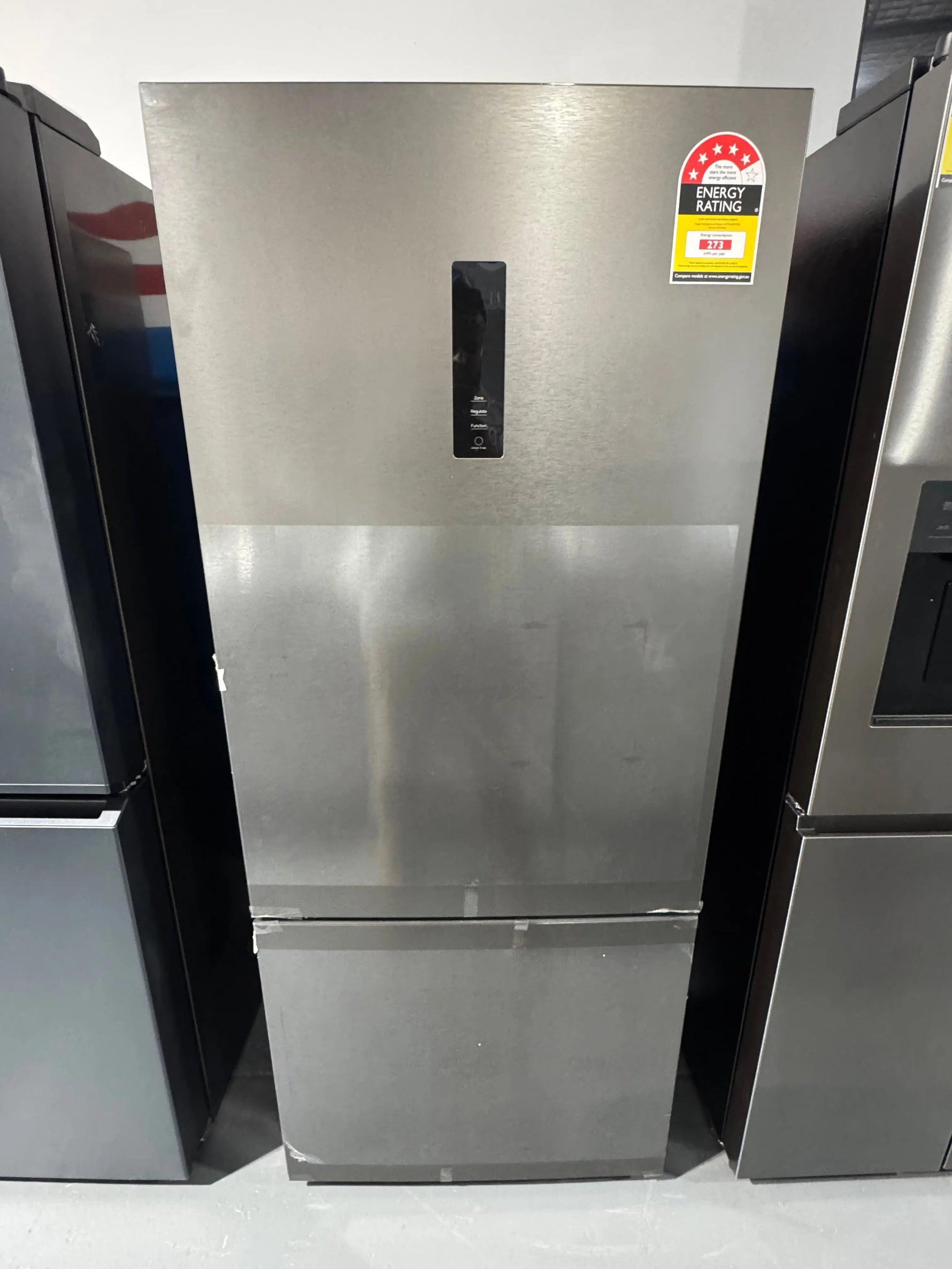 Factory seconds Kogan 416 litres fridge freezer | PERTH