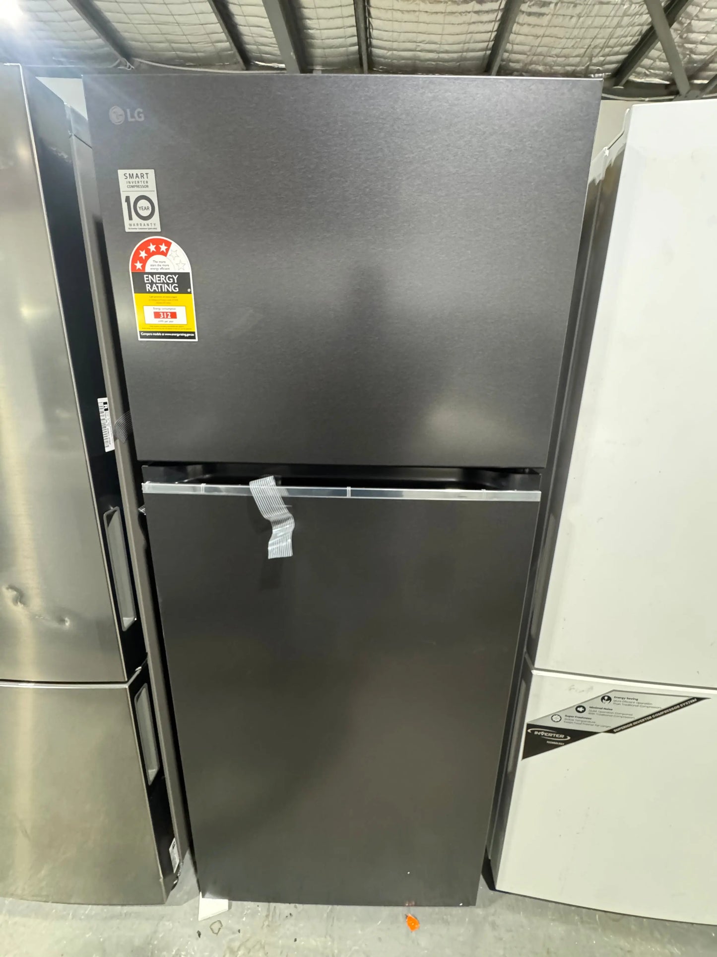 Factory seconds LG 375 litres fridge freezer | PERTH