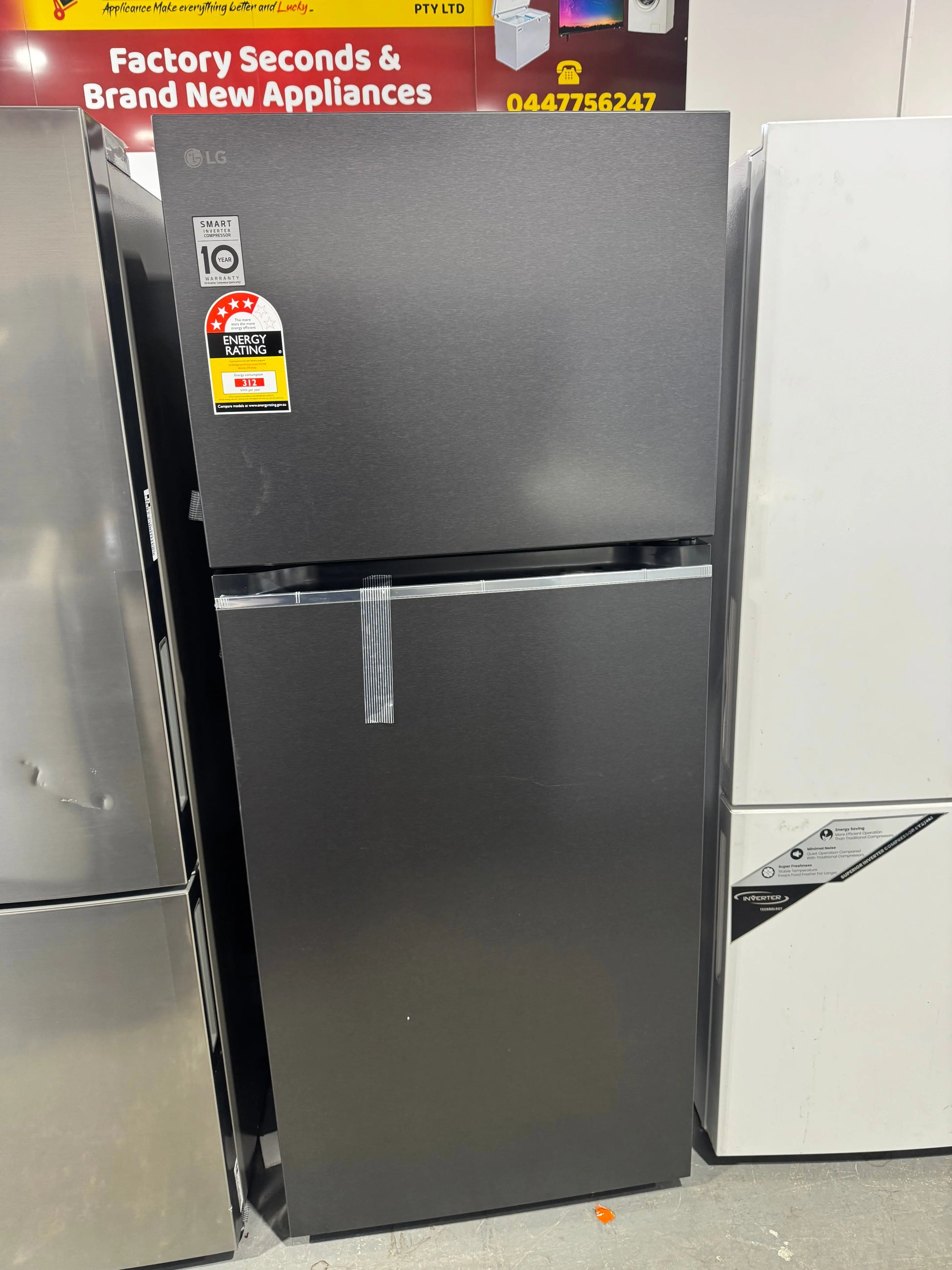 Factory seconds LG 375 litres fridge freezer | PERTH