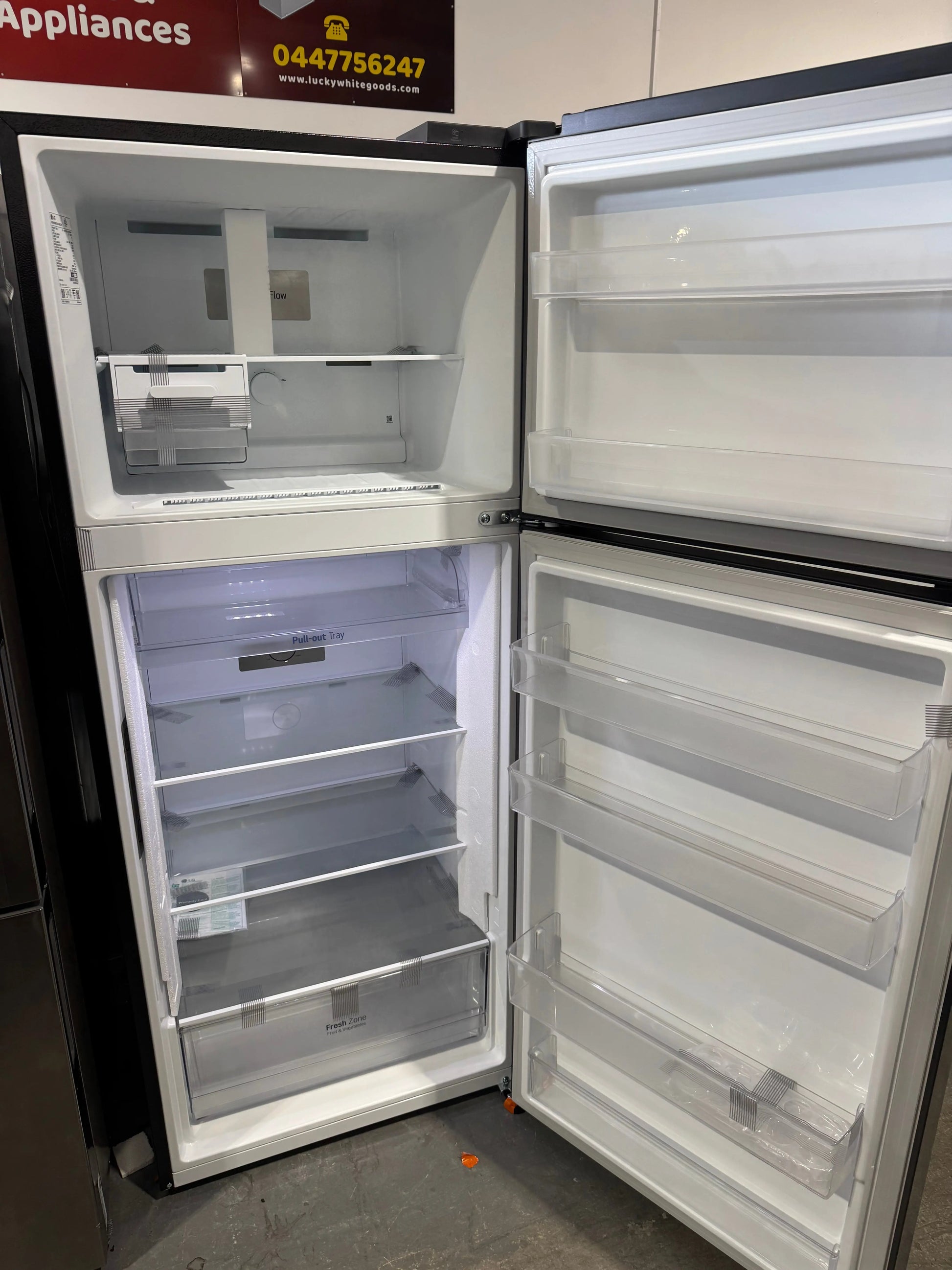 Factory seconds LG 375 litres fridge freezer | PERTH