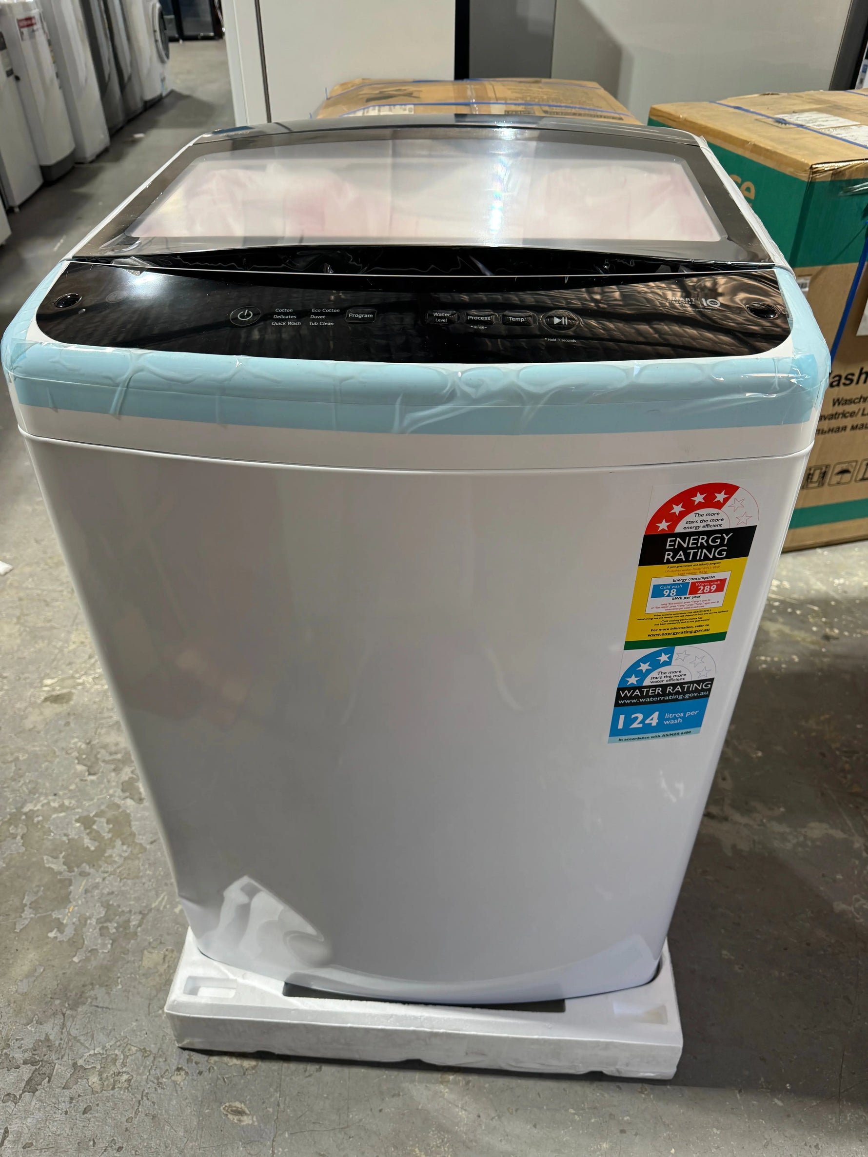 Factory seconds LG 8.5kg washing machine | PERTH