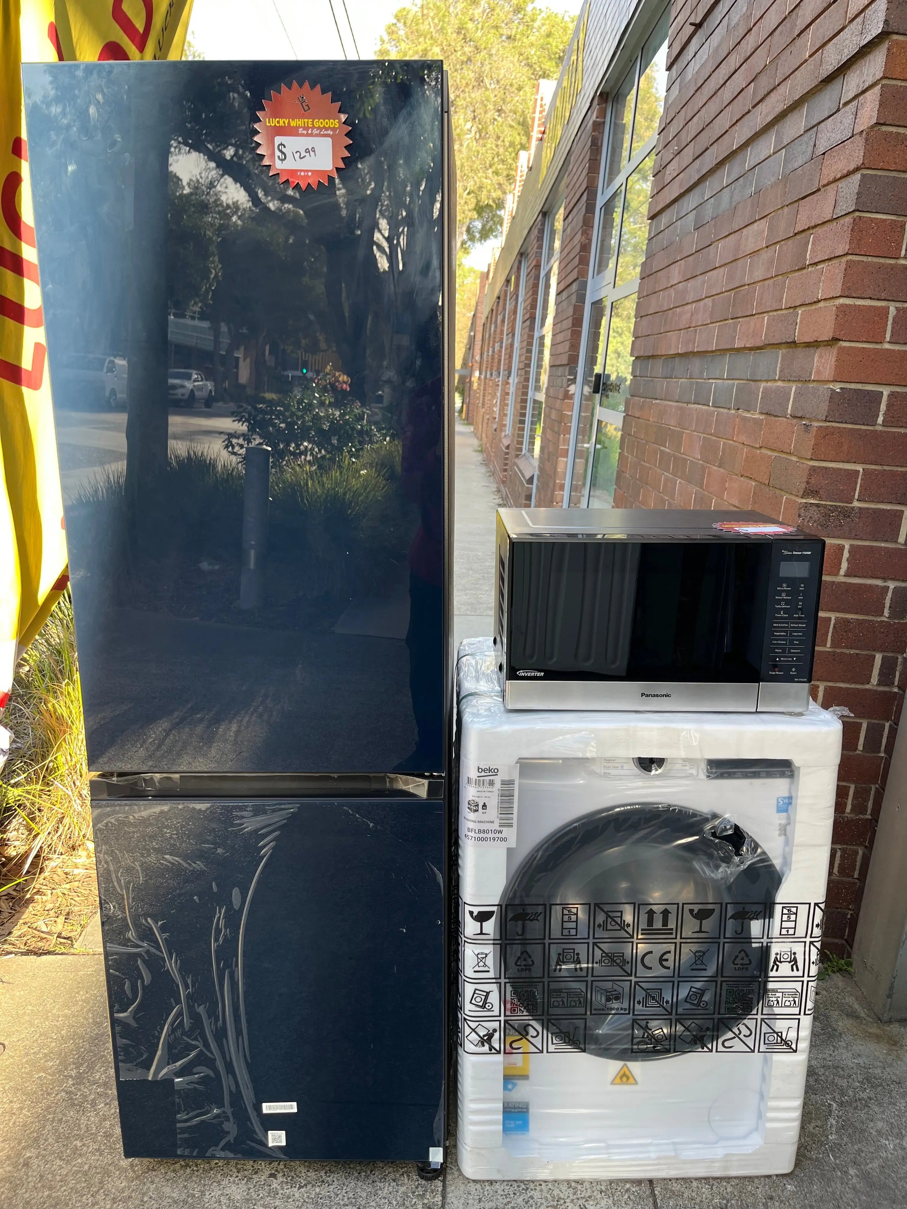 Factory seconds Samsung SRLX4100N 339L Bottom Mount Fridge + Beko BFLB8010W 8kg Washer + Panasonic 27L Microwave Combo | ALEXANDRIA