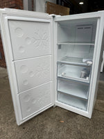 Factory seconds chiq 311 liters upright freezer hybrid fridge or freezer | ALEXANDRIA