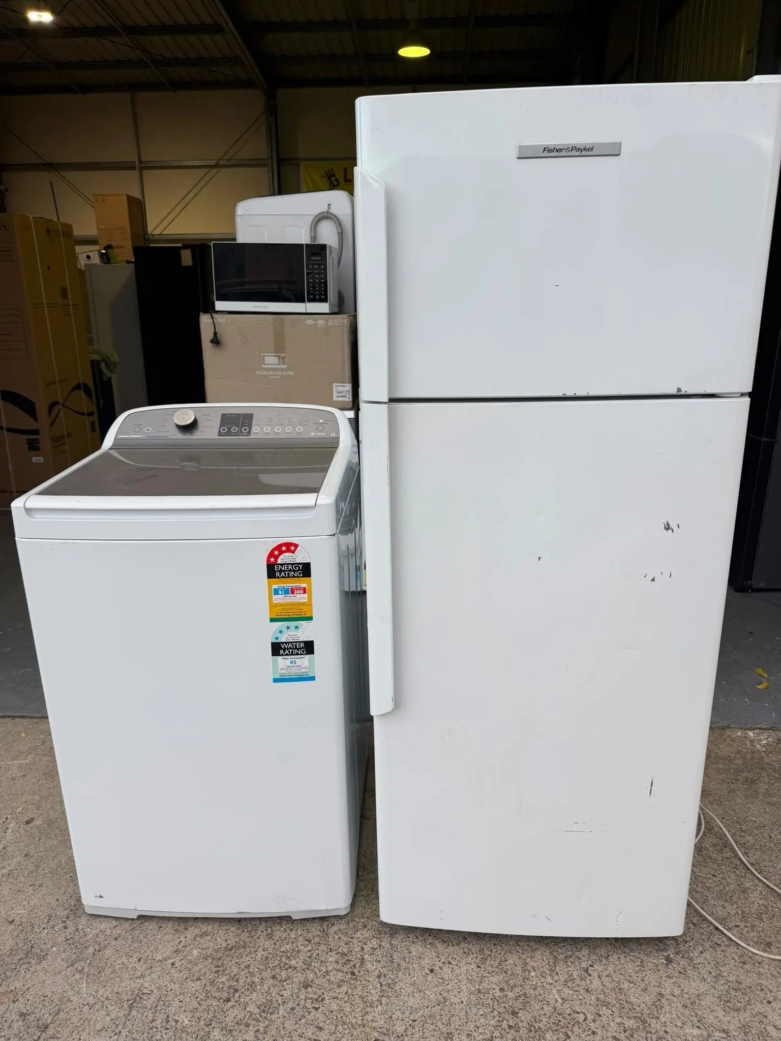 Fisher & Paykel 380L Fridge Freezer + 8kg Washing Machine Combo | BRISBANE