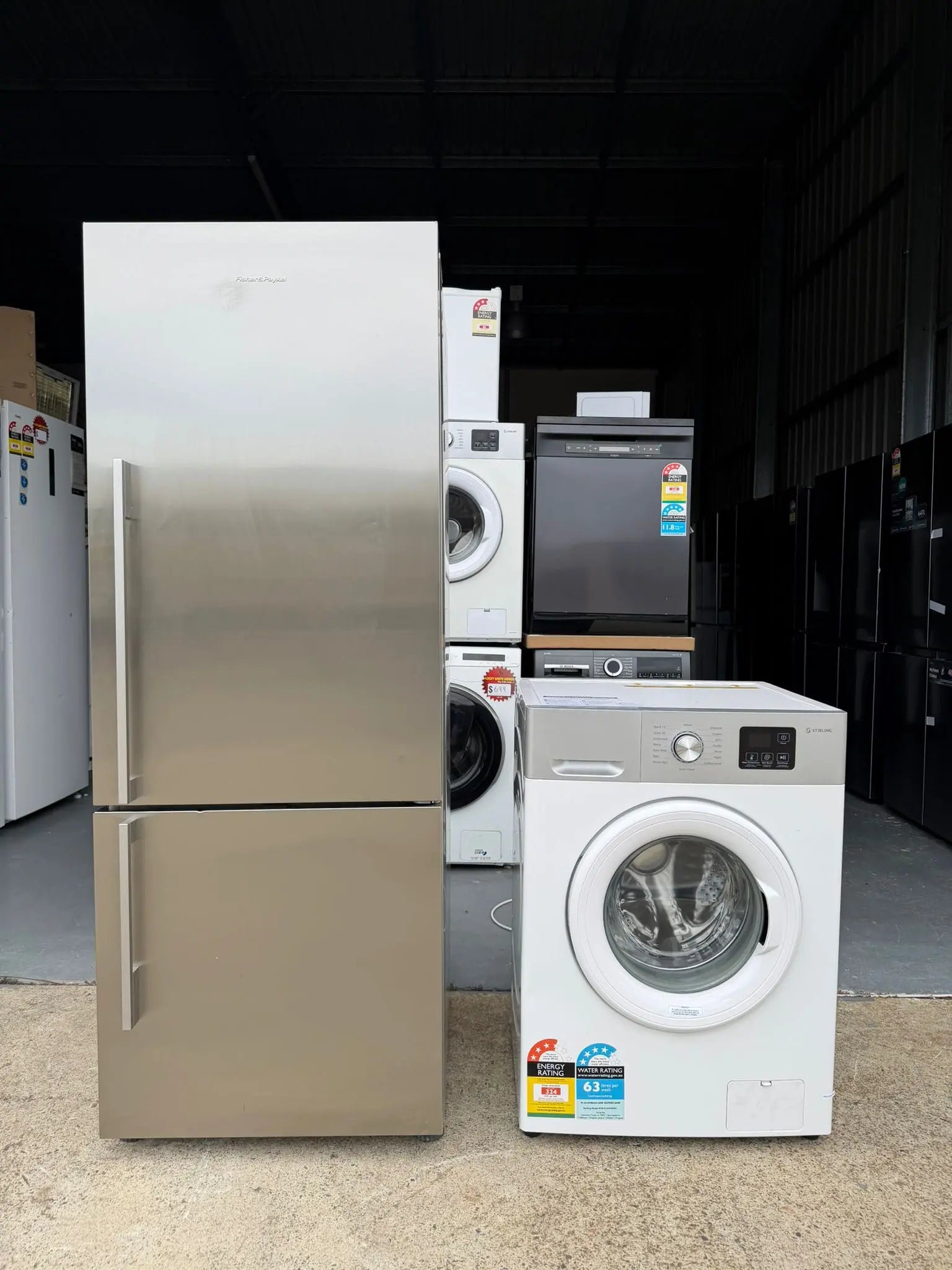Fisher & Paykel 403L Fridge & Stirling 8kg Washing Machine Combo – Refurbished | BRISBANE