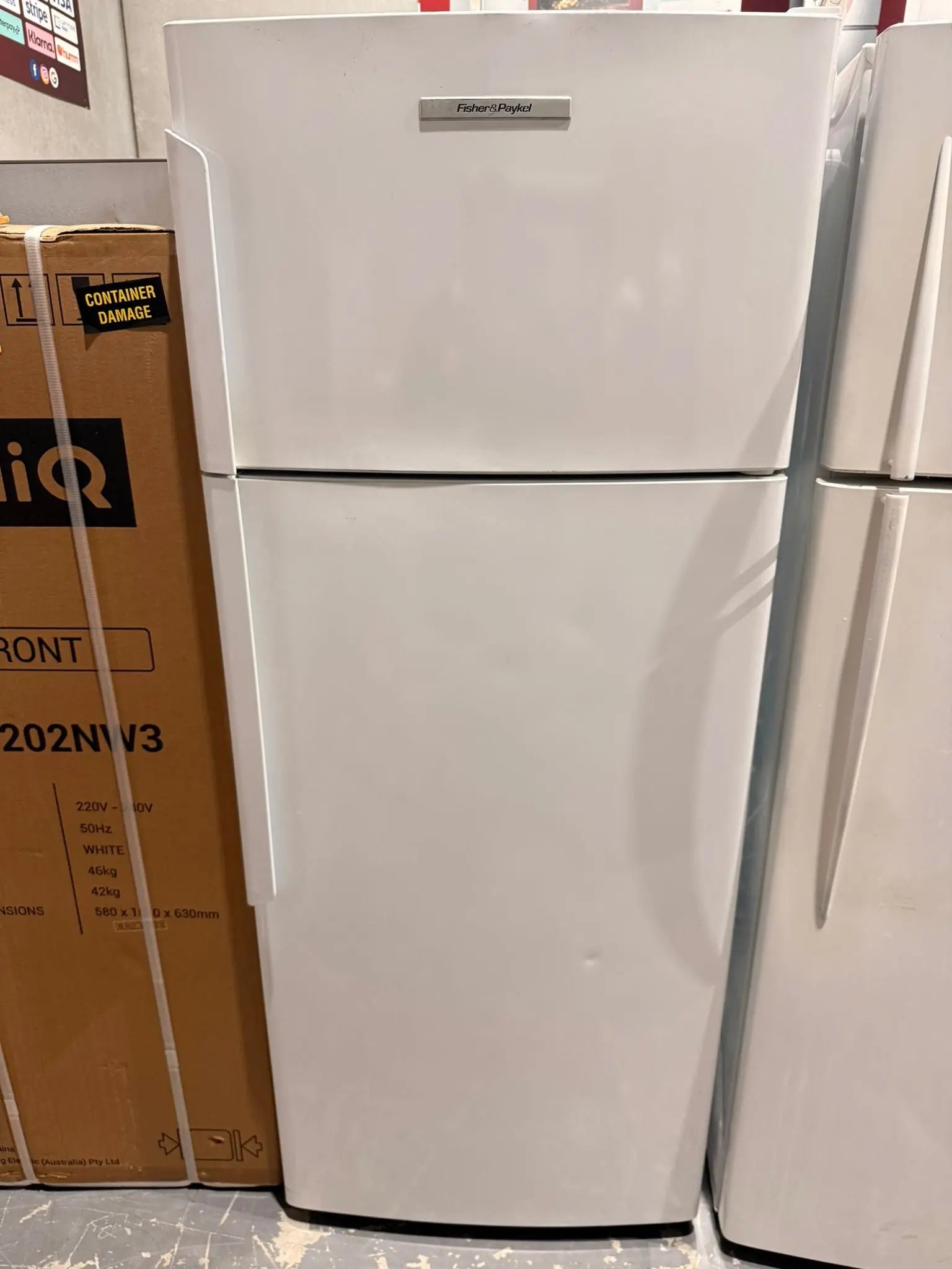 Fisher & Paykel 447L Top Mount Fridge – Refurbished | MELBOURNE