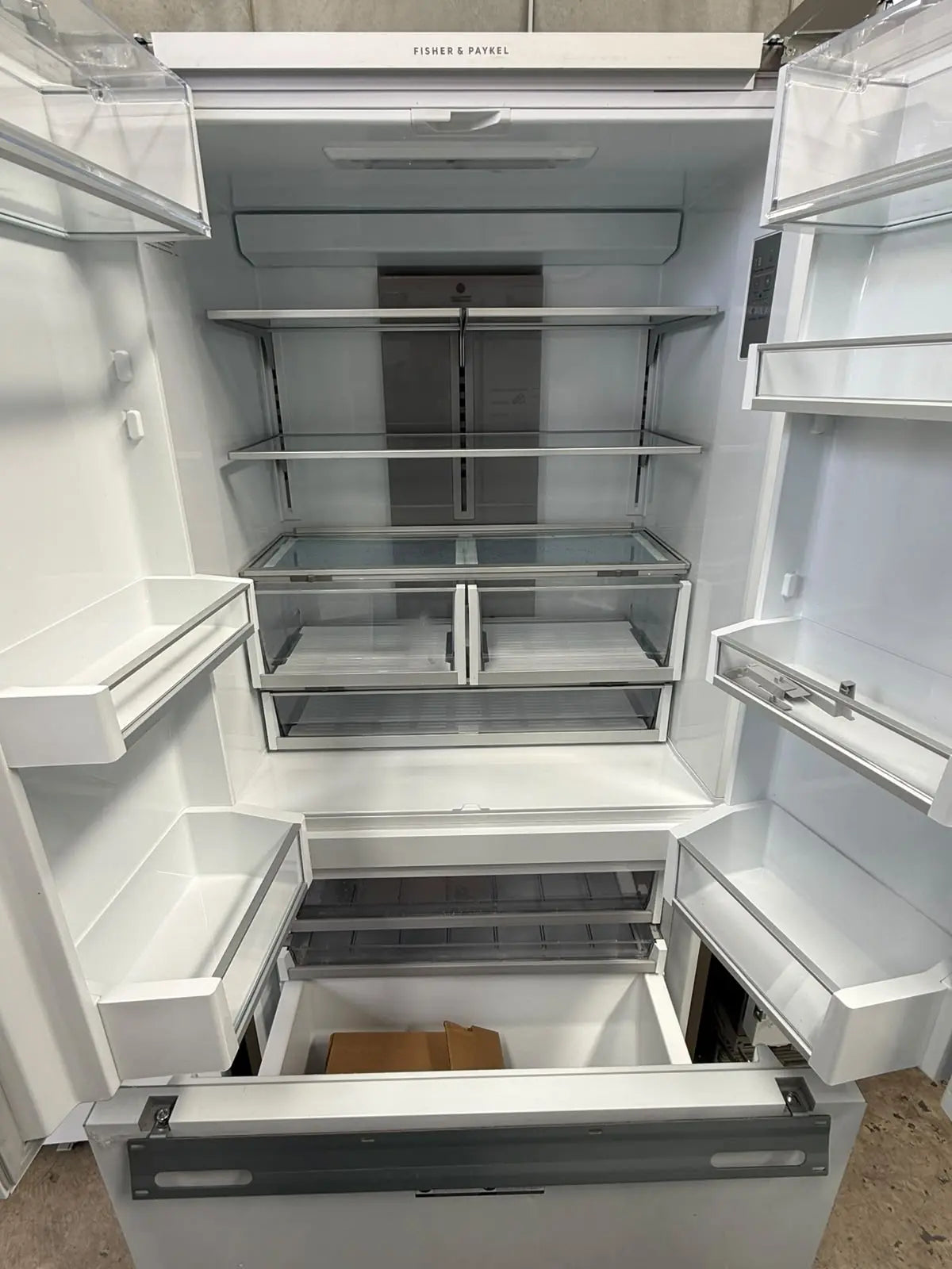 Fisher & Paykel 476L Integrated French Door Fridge Freezer – Ex Display | MELBOURNE