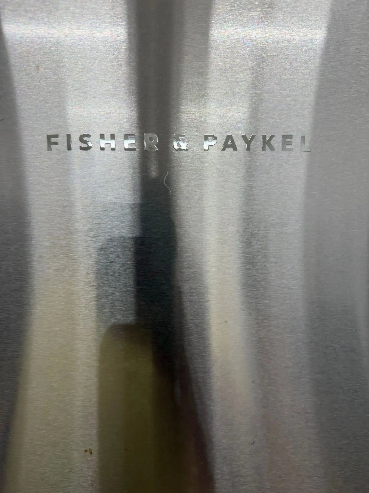 Fisher & Paykel 487L French Door Fridge + CHiQ 8.5kg Washer Combo – Refurbished | RESERVOIR