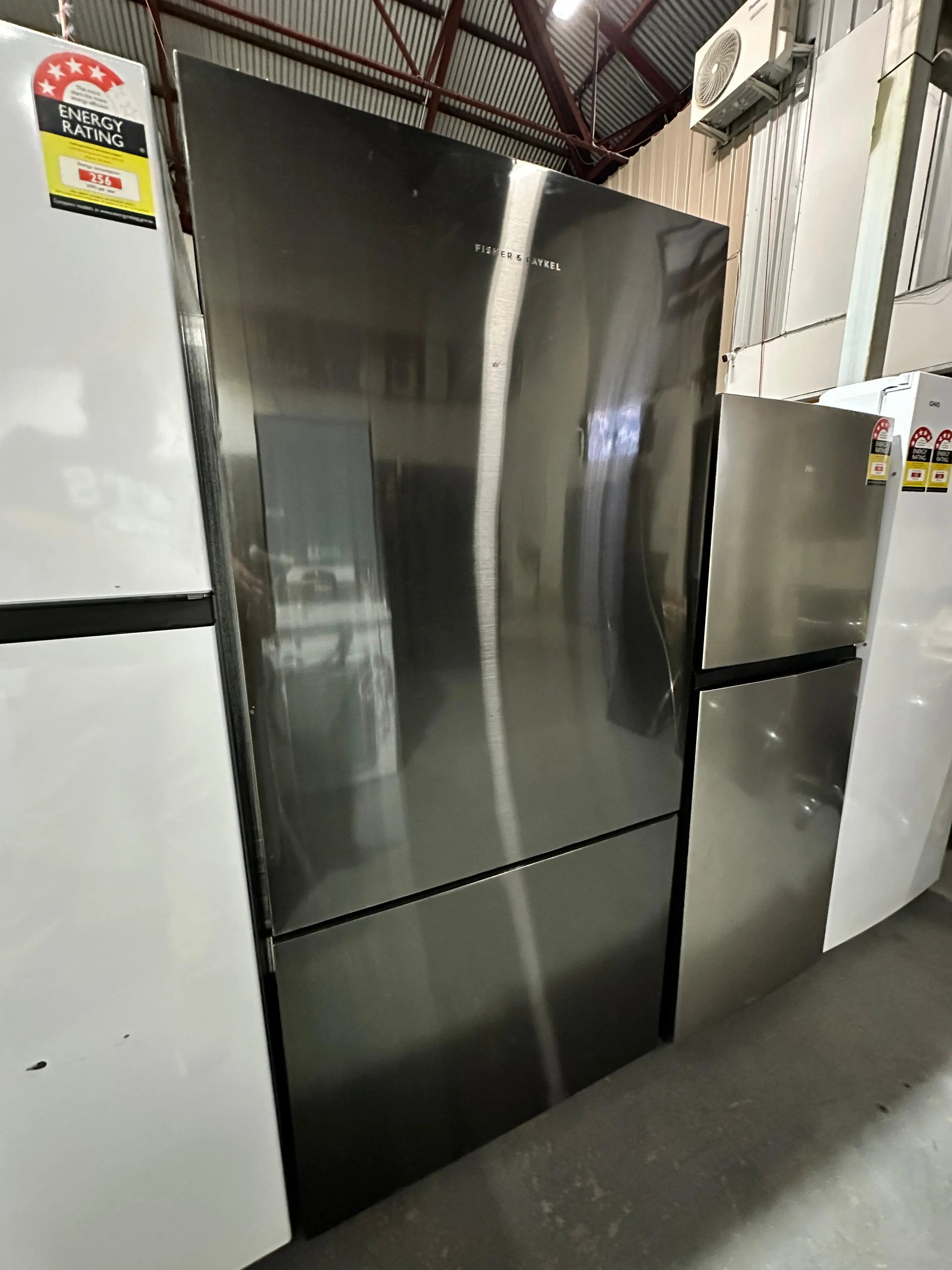 Fisher & Paykel 494L Bottom Freezer Fridge – Refurbished | ADELAIDE