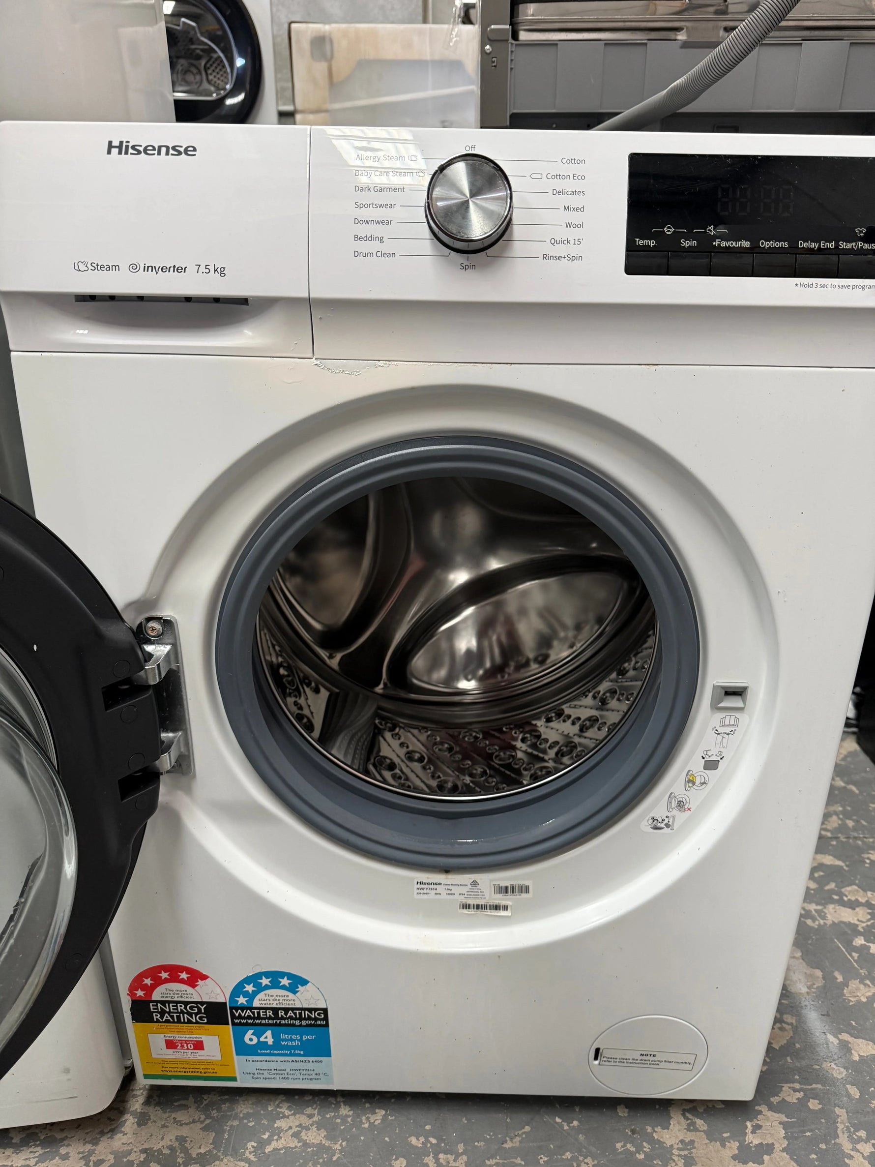 Fisher & Paykel 519L Bottom Mount Fridge + Hisense 7.5kg Front Load Washing Machine – Refurbished | MELBOURNE