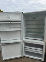 Fisher & Paykel 519L Fridge Freezer – Refurbished
