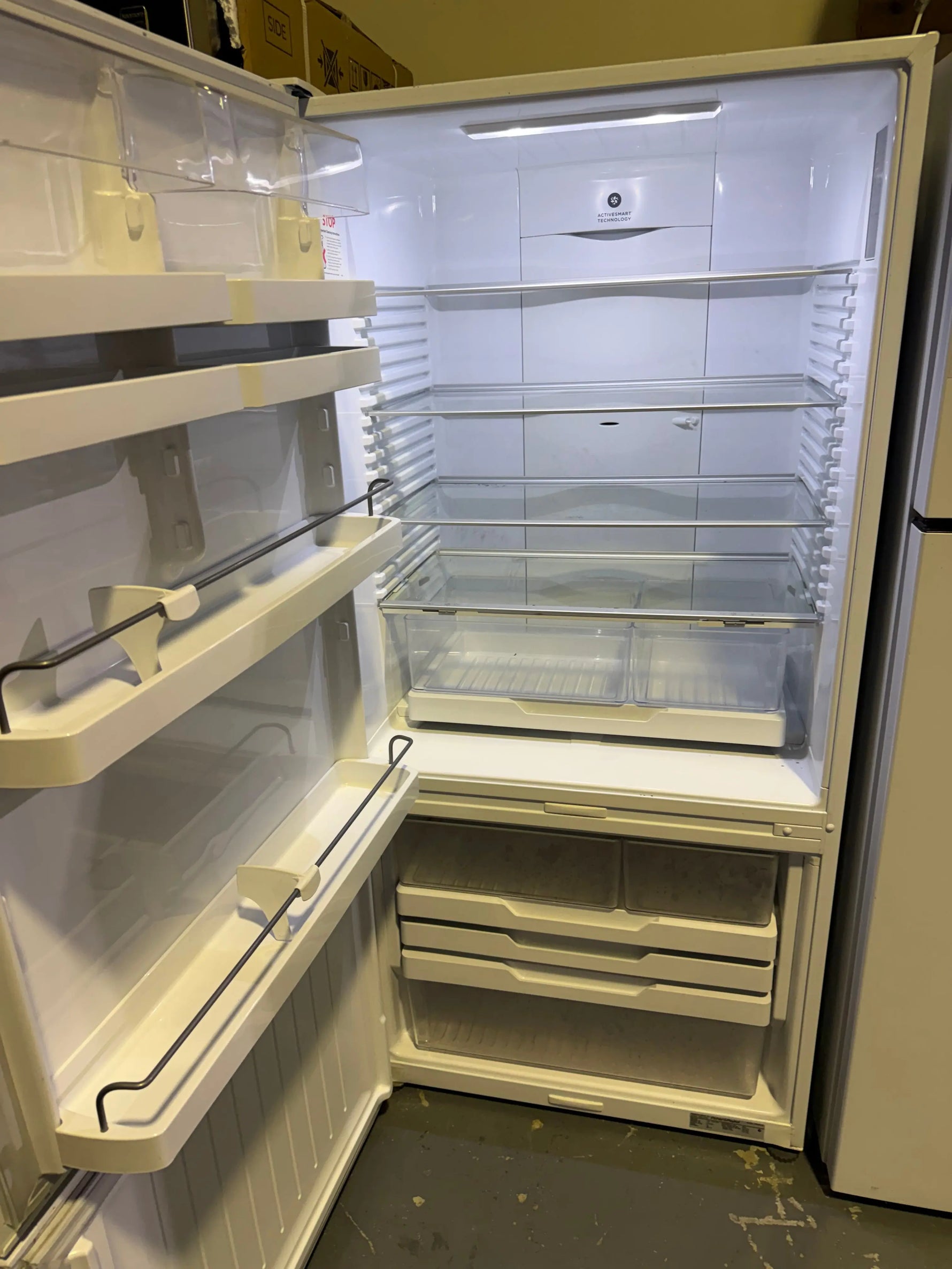 Fisher & Paykel 519L Fridge Freezer – Refurbished | BRISBANE