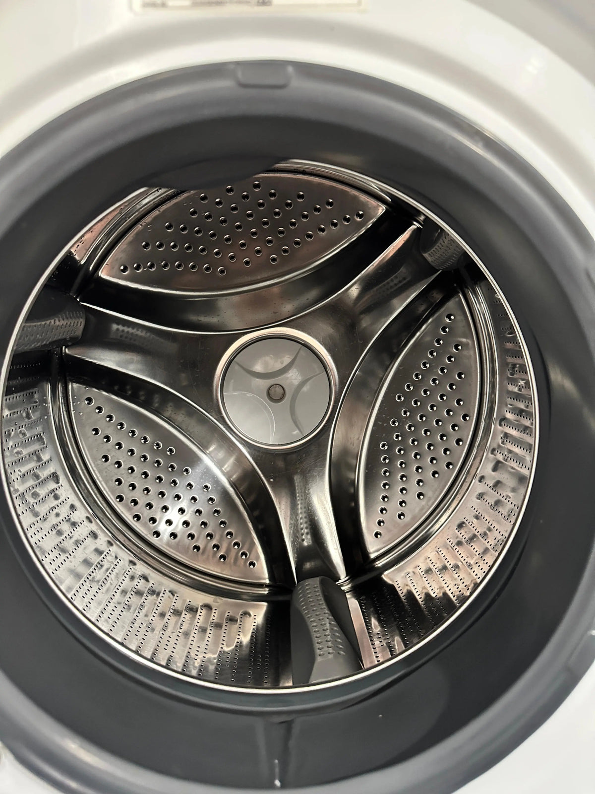 Fisher & Paykel 7.5kg WashSmart™ Front Load Washing Machine – Refurbished | PERTH
