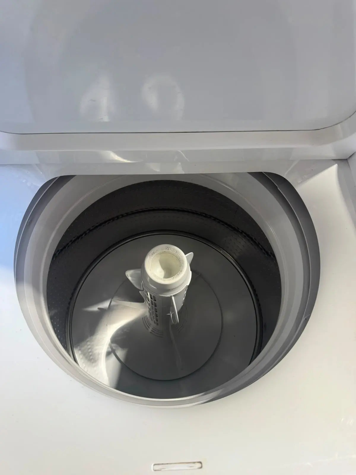 Fisher & Paykel 7.5kg White Top Load Washing Machine – Refurbished | PERTH