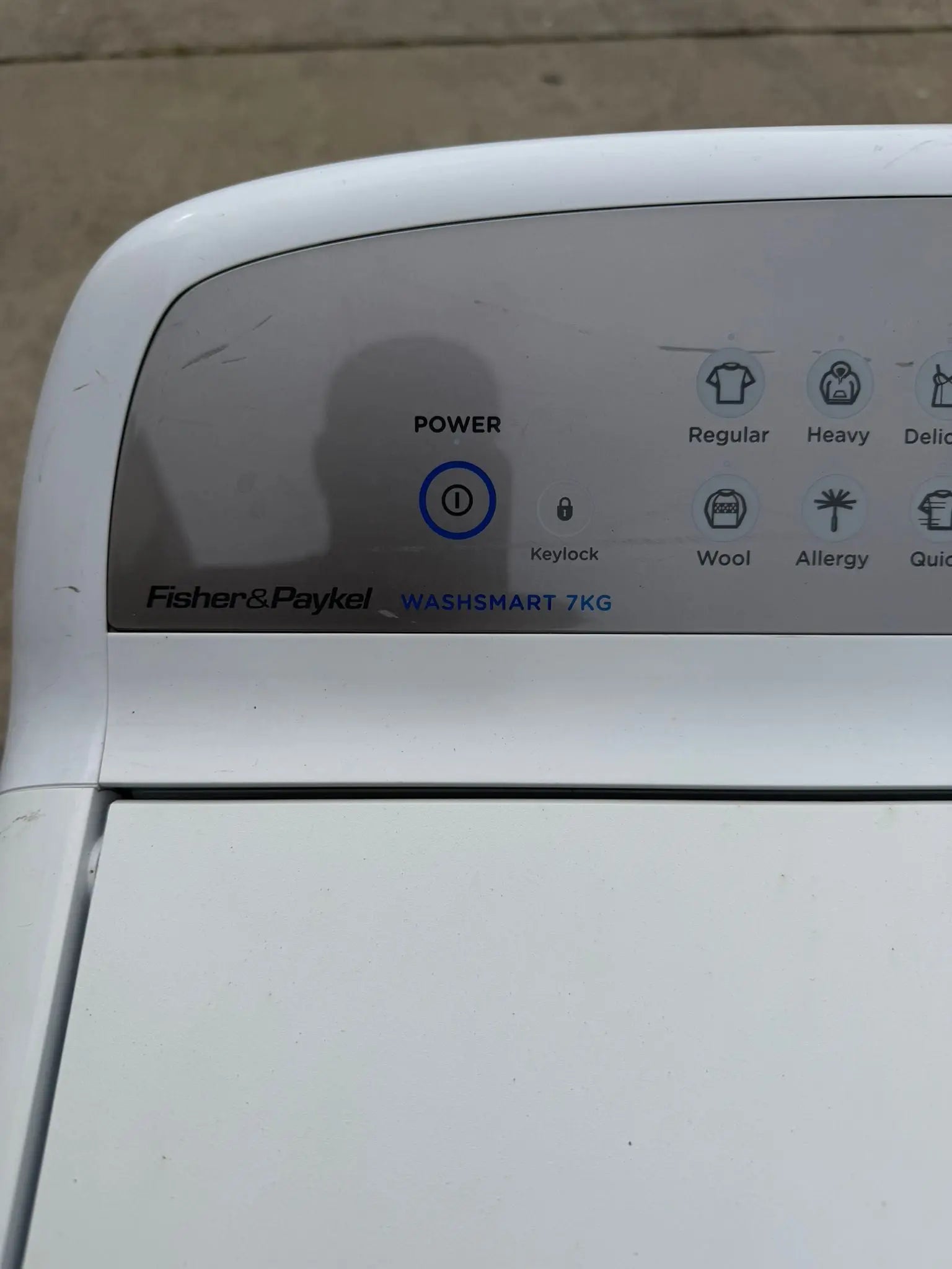 Fisher & Paykel 7kg Top Load Washing Machine – Refurbished | BRISBANE