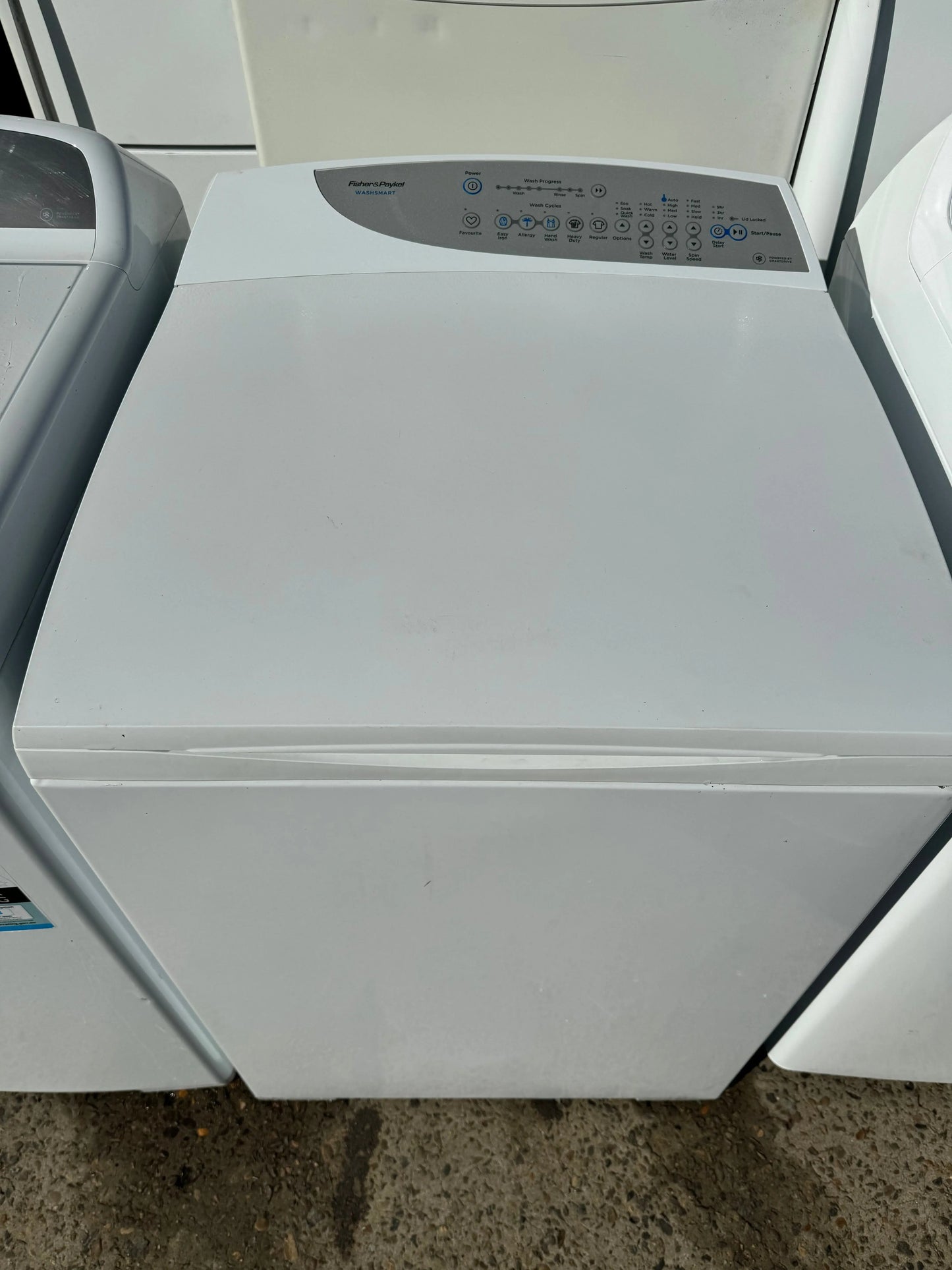Fisher & Paykel 8 Kgs top loader washing machine | SYDNEY