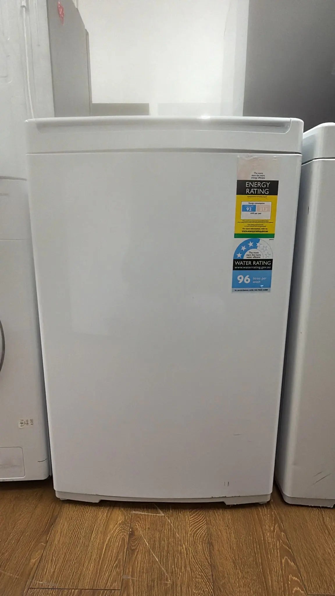 Fisher & Paykel 8.5kg Top Load Washing Machine – Refurbished | RESERVOIR