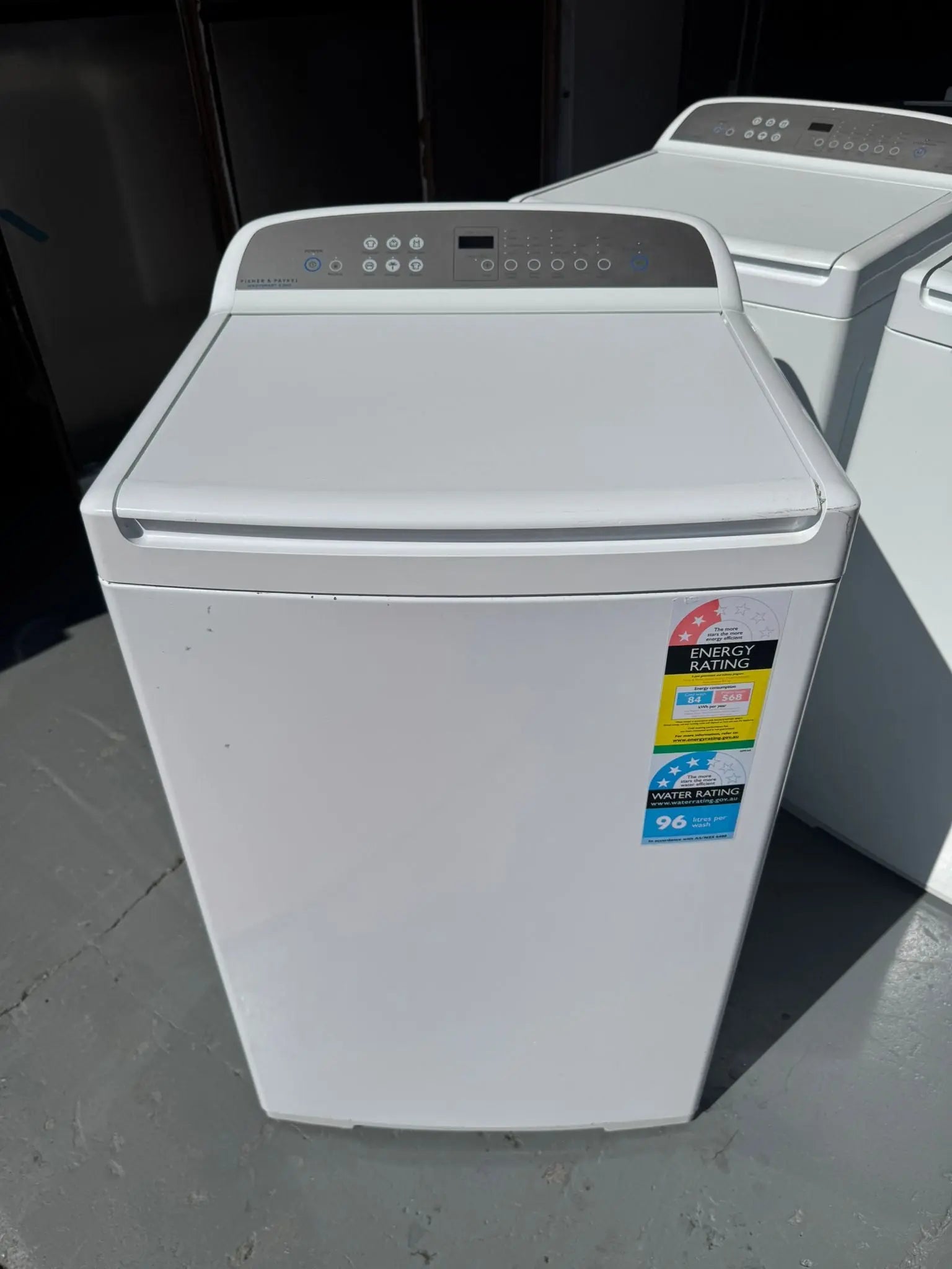 Fisher & Paykel 8.5kg Washer – Refurbished condition | ALEXANDRIA