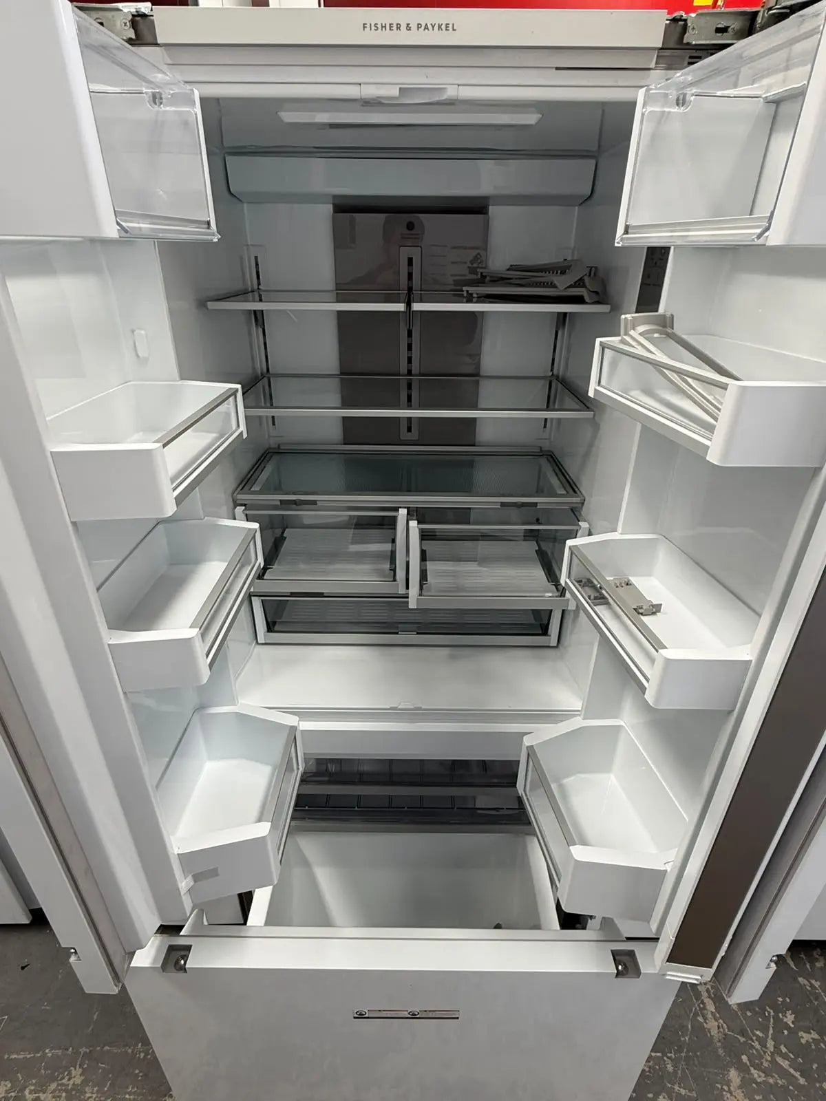 Fisher & Paykel Series 7 80cm Integrated Fridge Freezer – Ex Display | MELBOURNE