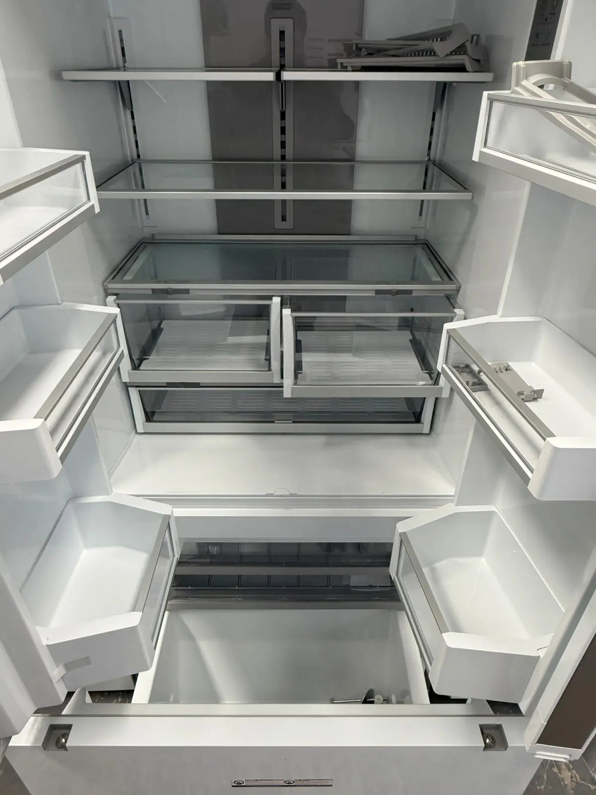Fisher & Paykel Series 7 80cm Integrated Fridge Freezer – Ex Display | MELBOURNE