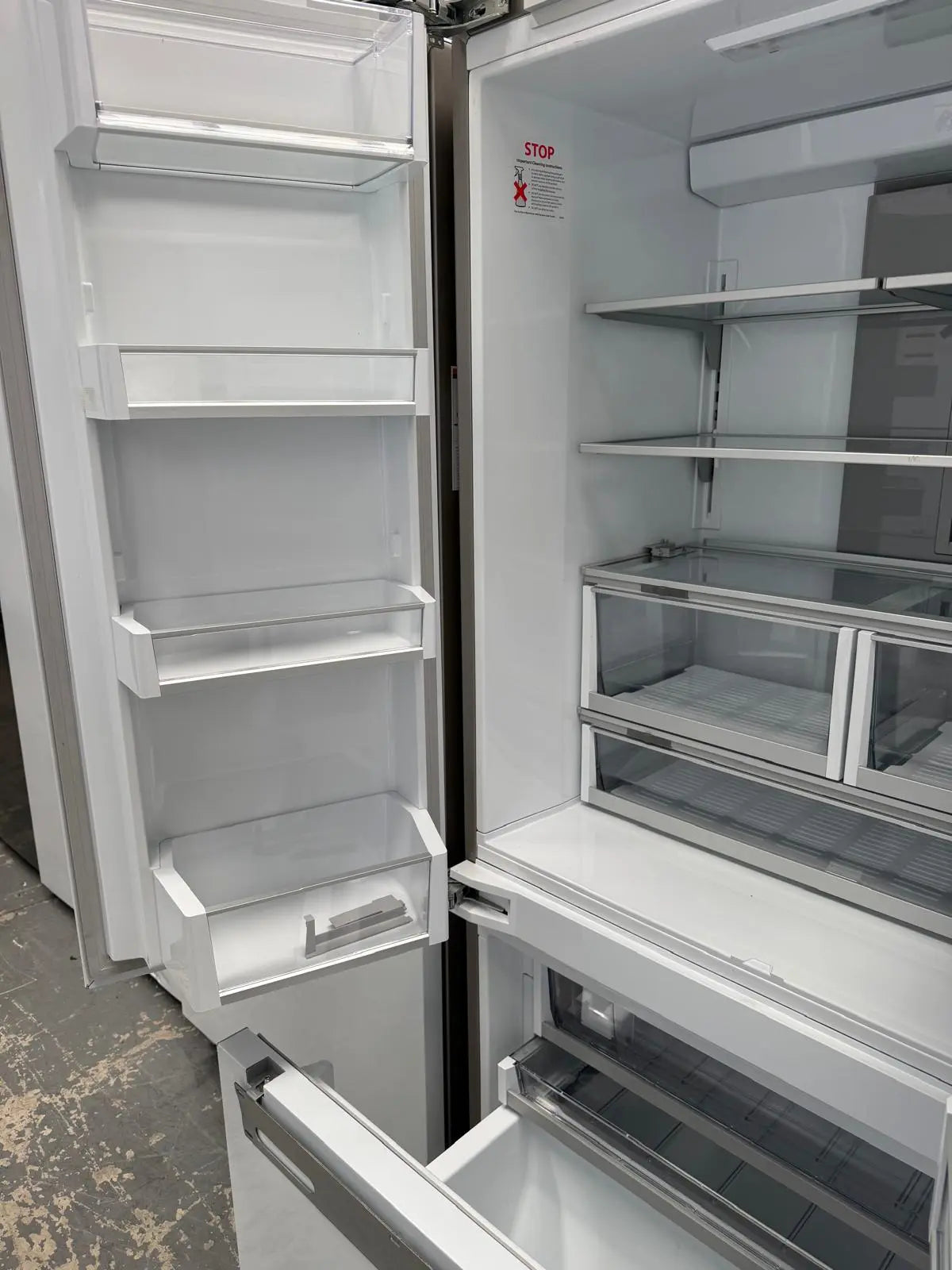 Fisher & Paykel Series 7 Integrated French Door Refrigerator – Ex Display | MELBOURNE