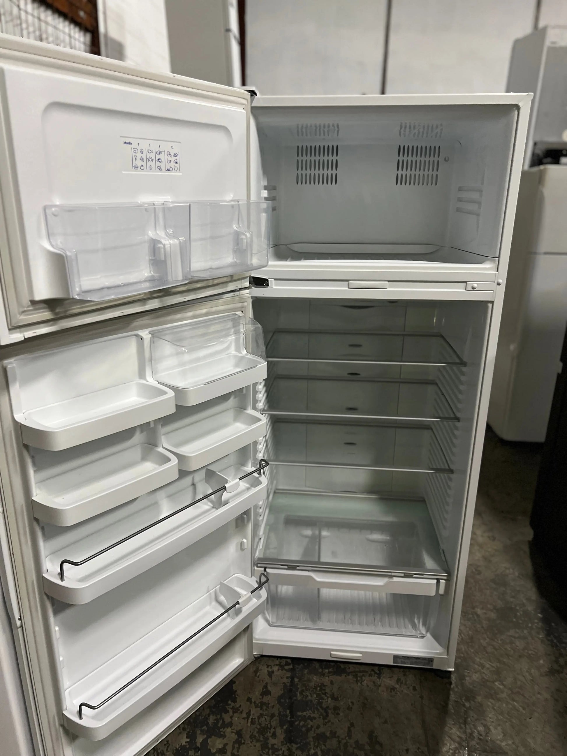 Fisher and paykel 417 litres fridge freezer | ADELAIDE