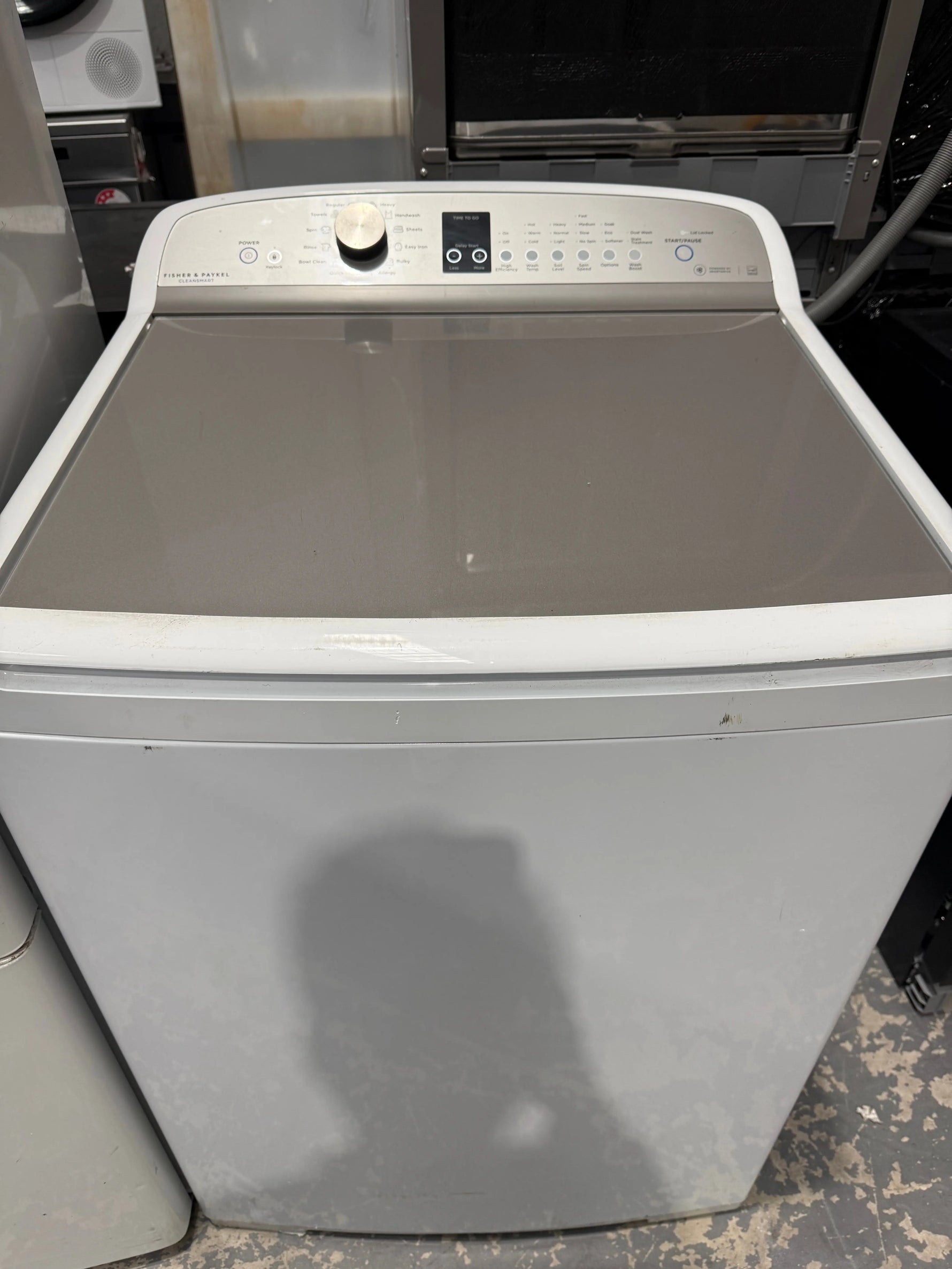 Fisher and paykel 519L fridge and 10kg top load washing mechine | MELBOURNE