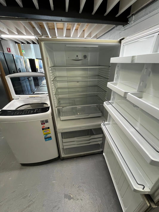 Fisher and paykel 519L fridge freezer and Lg 8.5 kgs washing machine | ALEXANDRIA