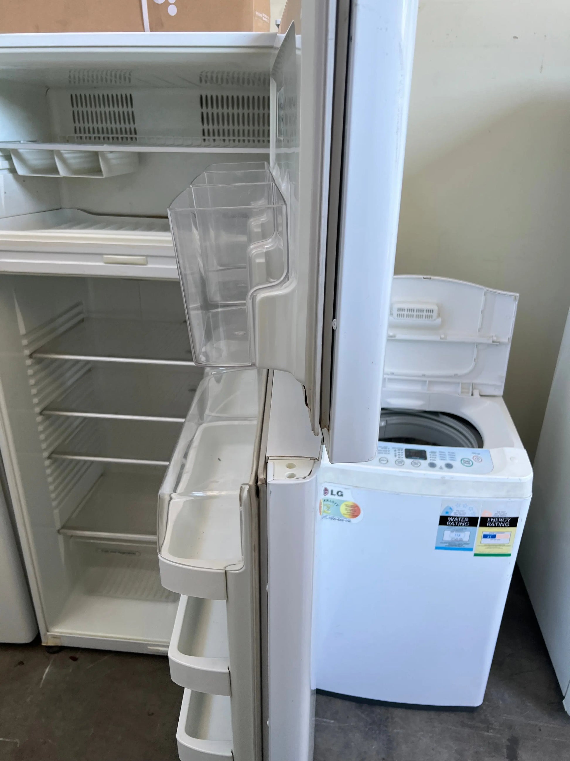 Fisher and paykel 520 litres fridge freezer and lg 5kg washing machine toploader | ADELAIDE