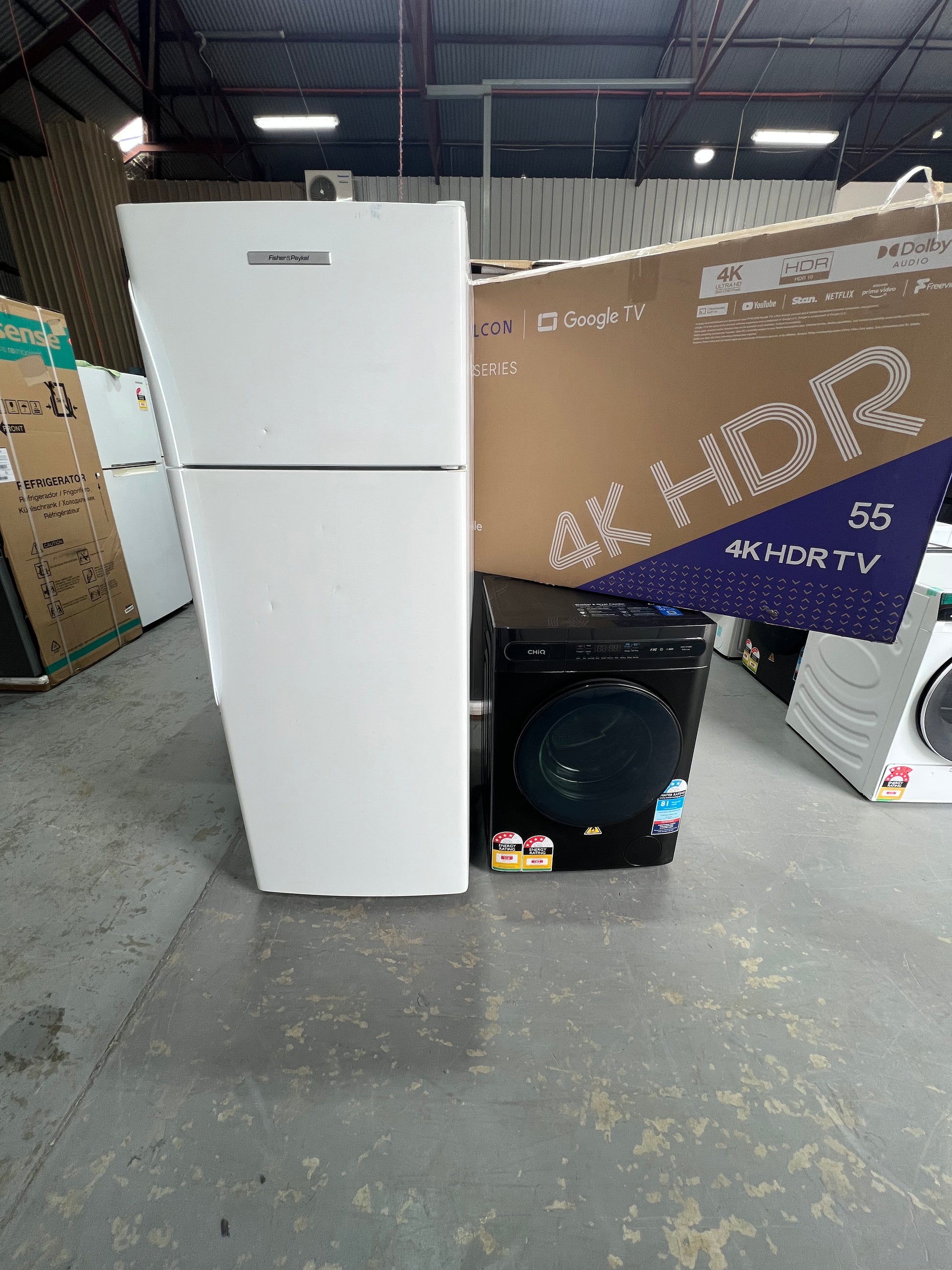 Fisher&Paykel 411 litres Fridge Freezer&Chiq 8 Kgs Washing Machine & 55” Ffalcon Tv | ADELAIDE