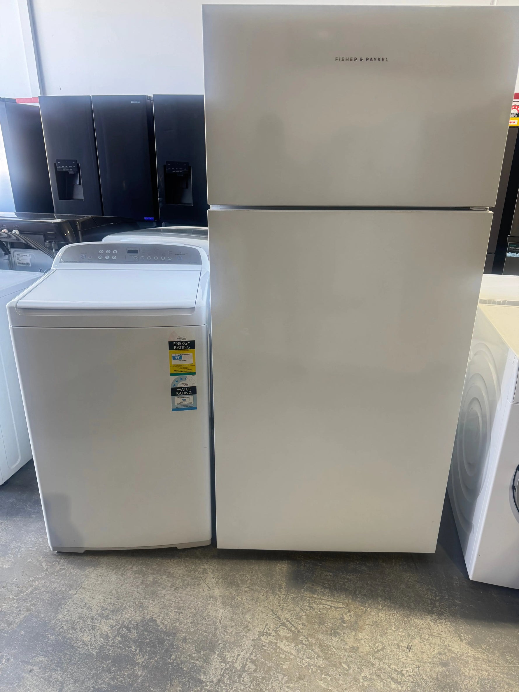 Fisher&Paykel 8kgs washing machine and Fisher&Paykel 517L fridge freezer | PERTH