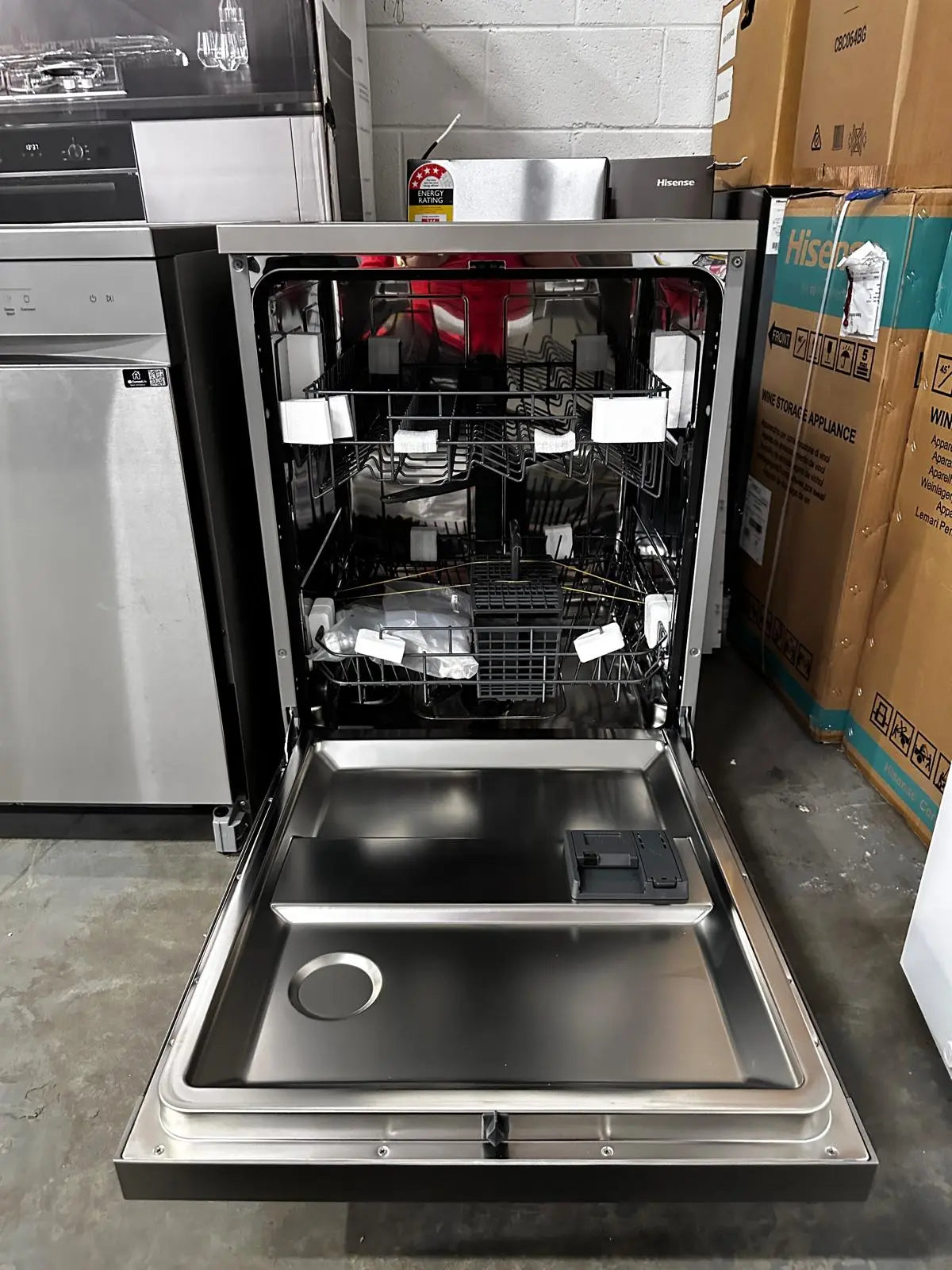 Haier 13 Place Settings Dishwasher – Factory Seconds | ADELAIDE