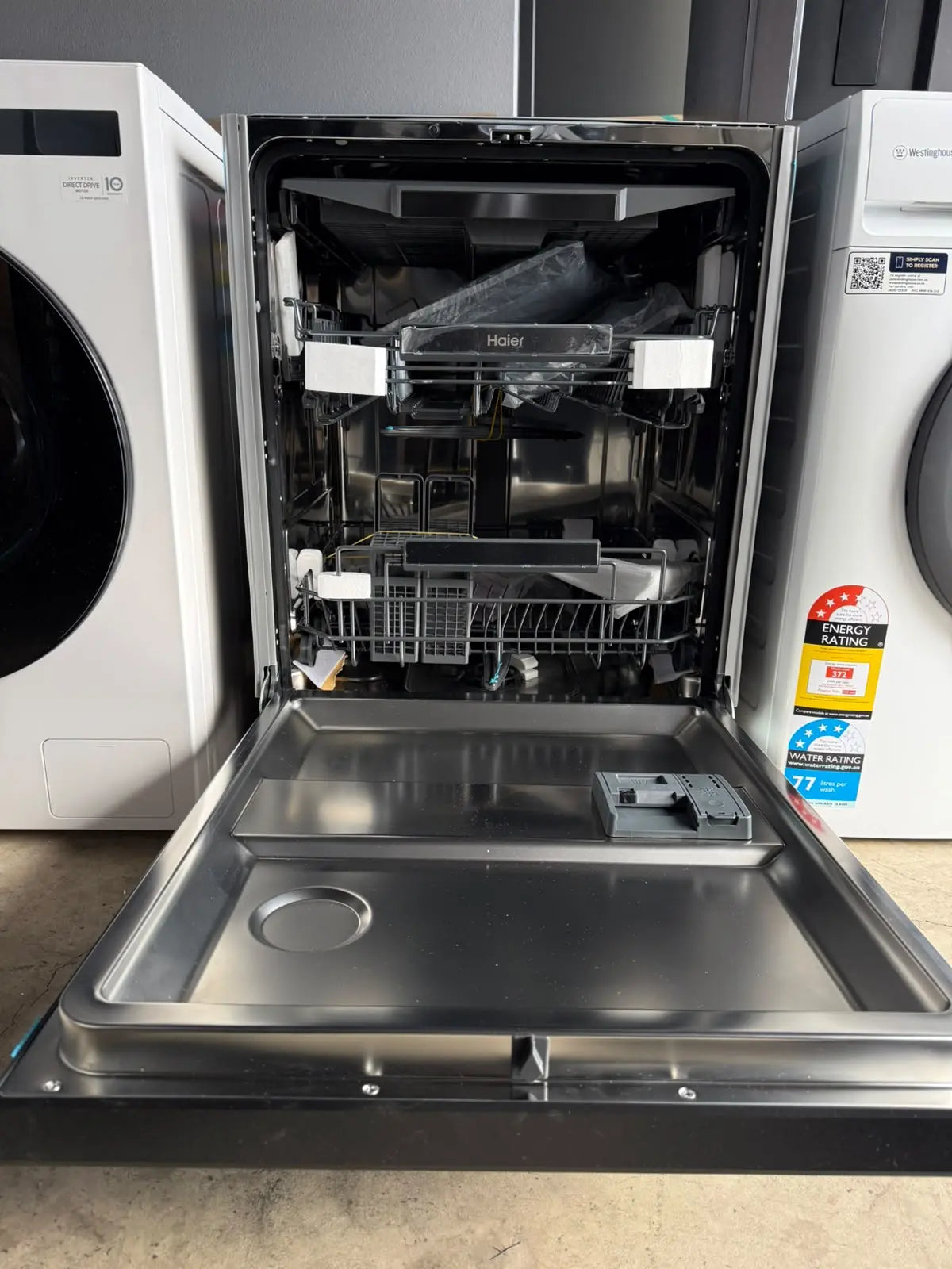 Haier 15 Place Freestanding Dishwasher – Factory Second | MELBOURNE