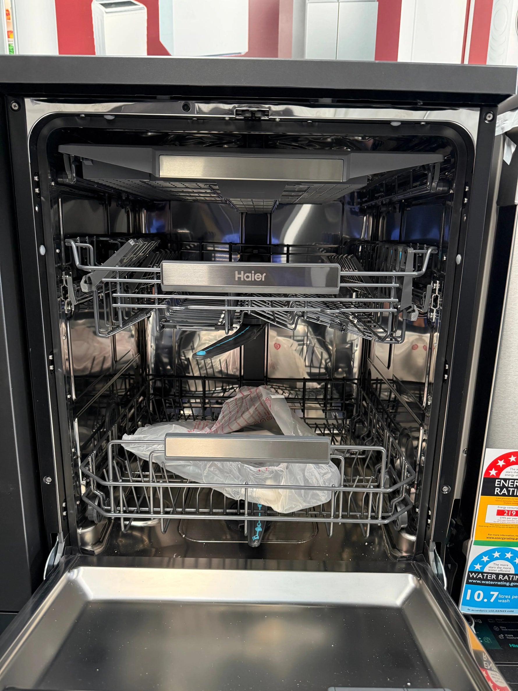 Haier 15 Place Setting Dishwasher – Factory Seconds | HDW15F3S1 | MELBOURNE