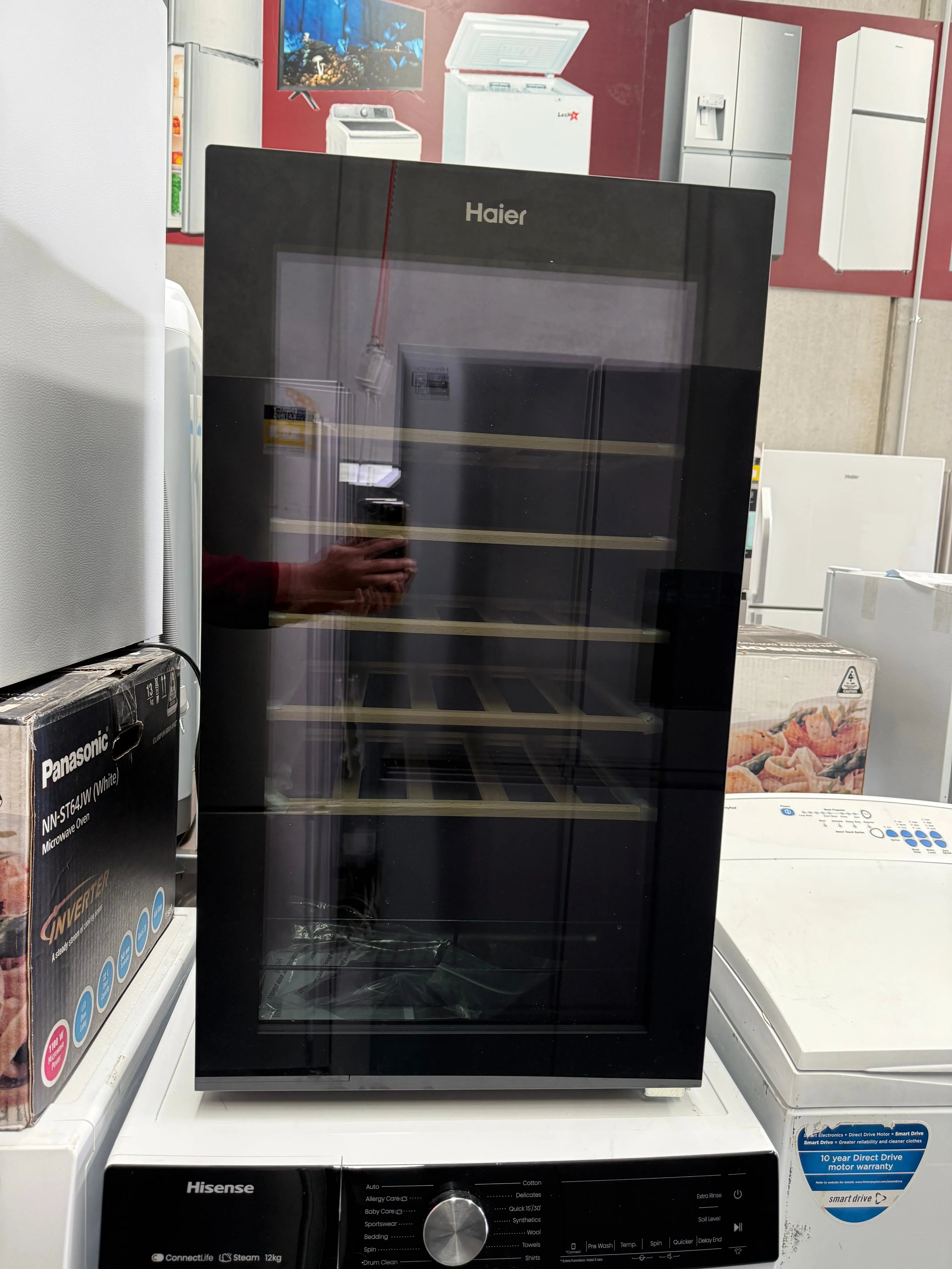 Haier 33 BottleWine Cabinet – Factory Seconds | HWC90UC | Lucky white goods