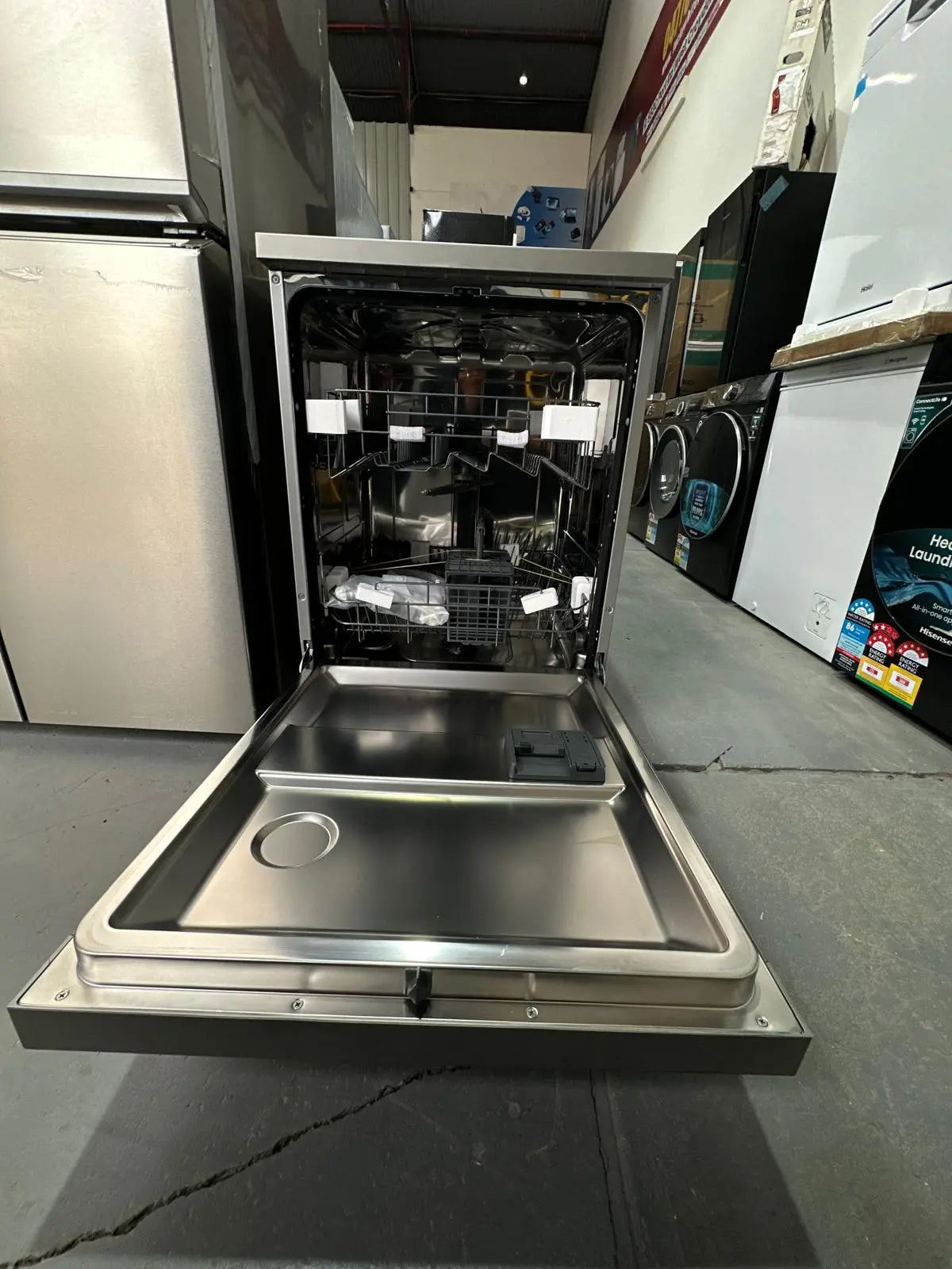 Haier 609L Quad Door Fridge Freezer + Haier 15 Place Dishwasher Combo – Factory Seconds | ADELAIDE