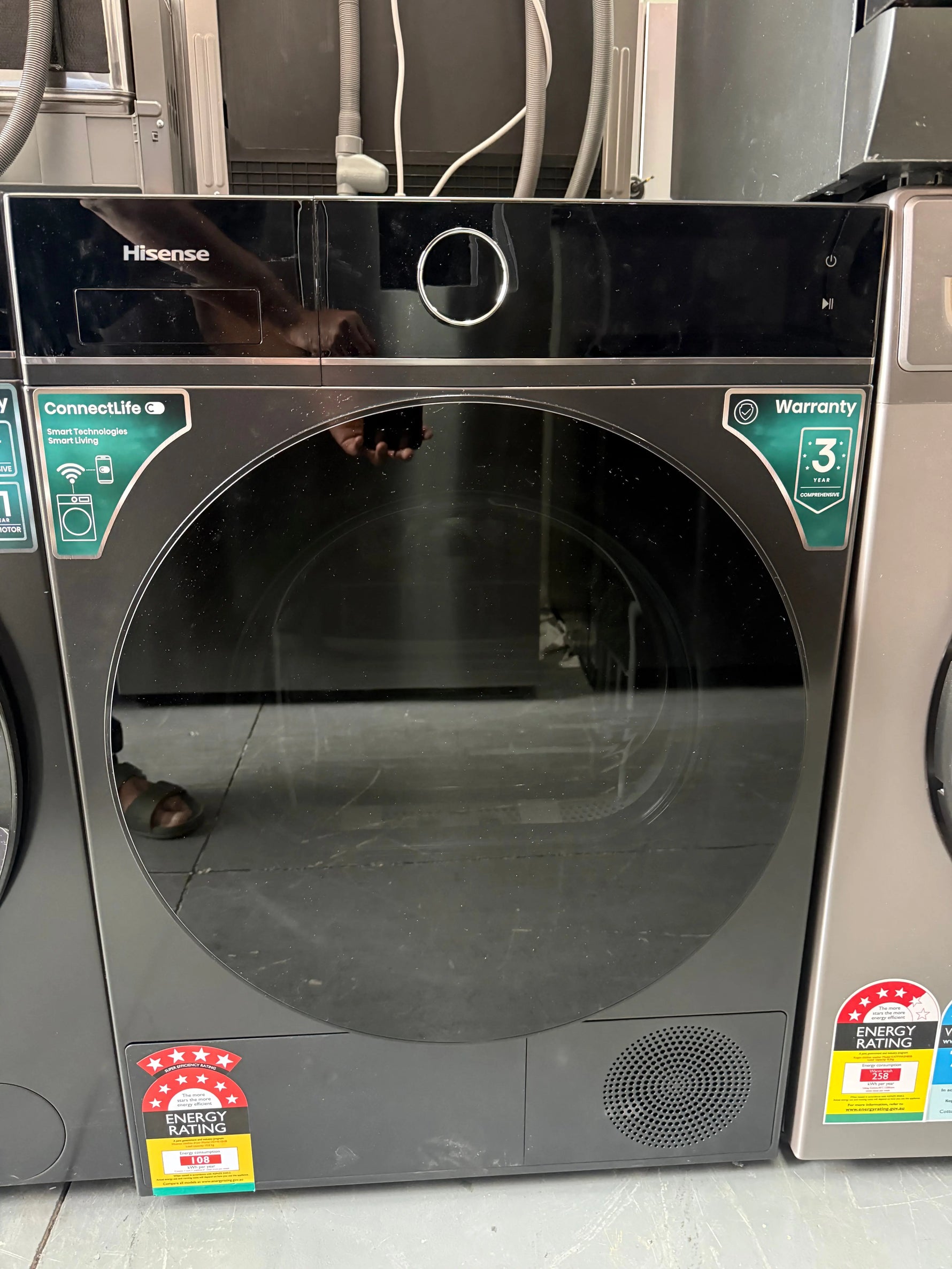 Hisense 10kg Front Load Washer + 10kg Heat Pump Dryer – Factory Seconds | HWF8I1015B + HDF8I10HB | MELBOURNE