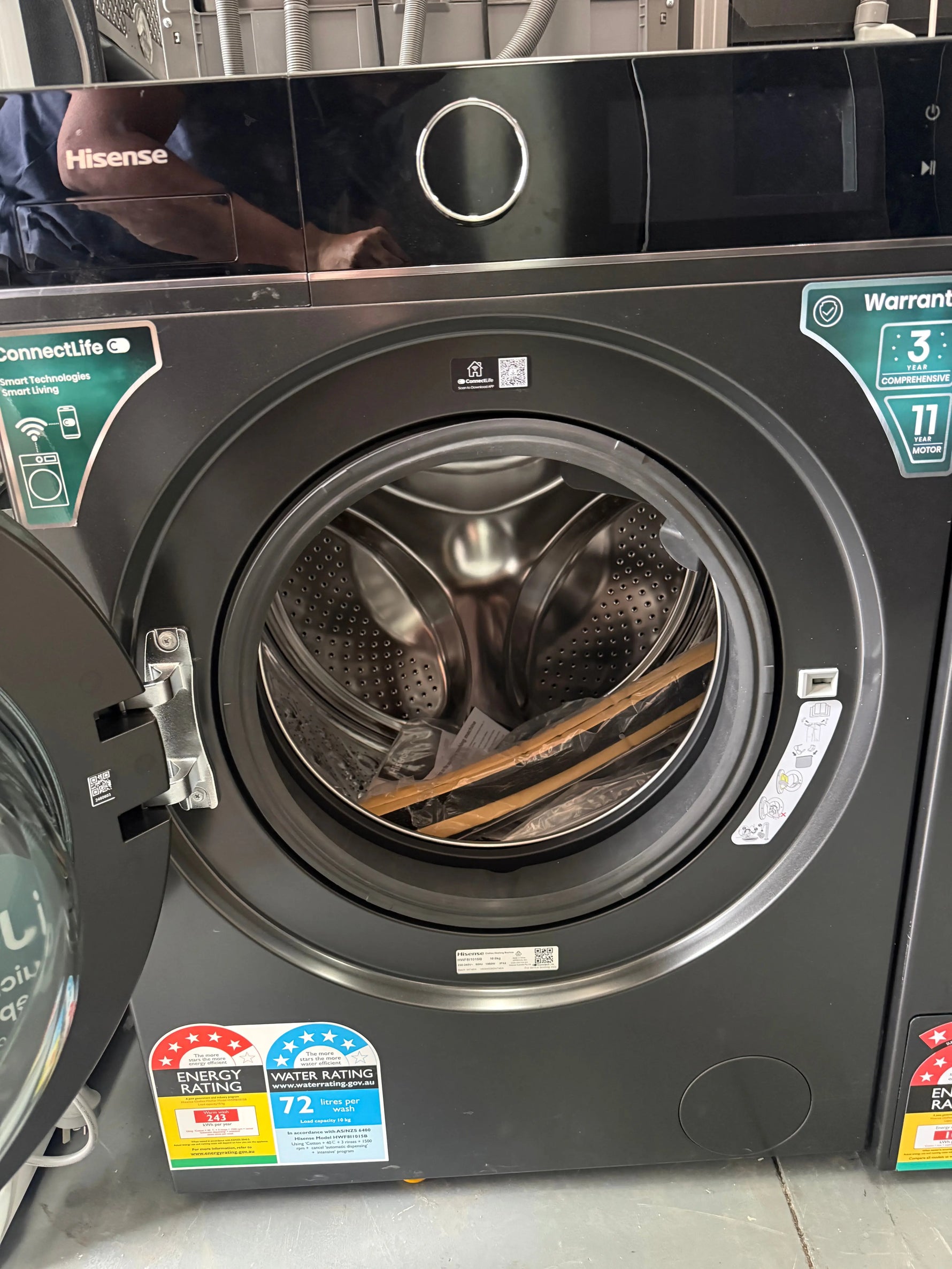 Hisense 10kg Front Load Washer + 10kg Heat Pump Dryer – Factory Seconds | HWF8I1015B + HDF8I10HB | MELBOURNE