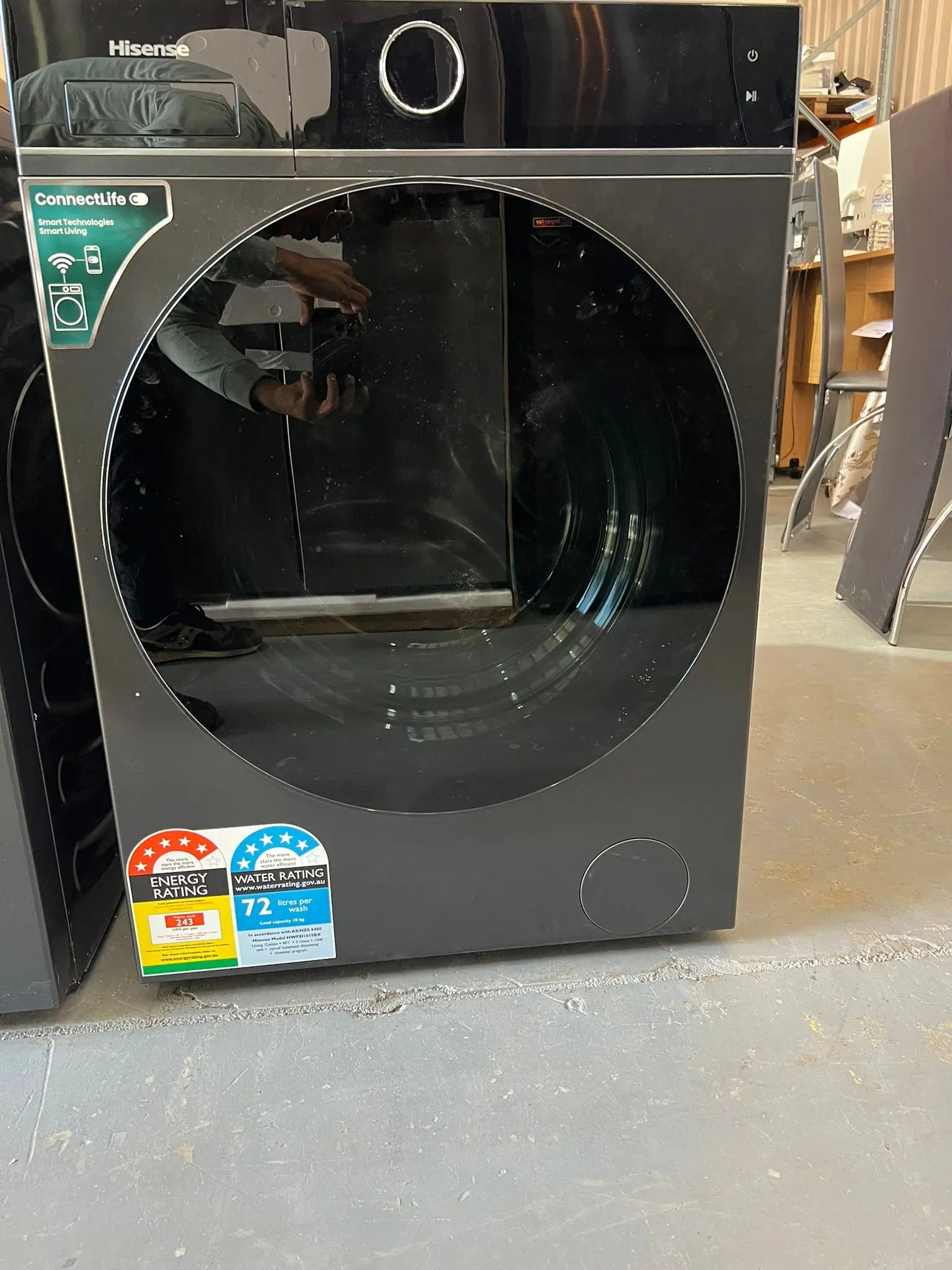 Hisense 10kg Front Load Washing Machine – Factory Second – HWF811015BX | ADELAIDE