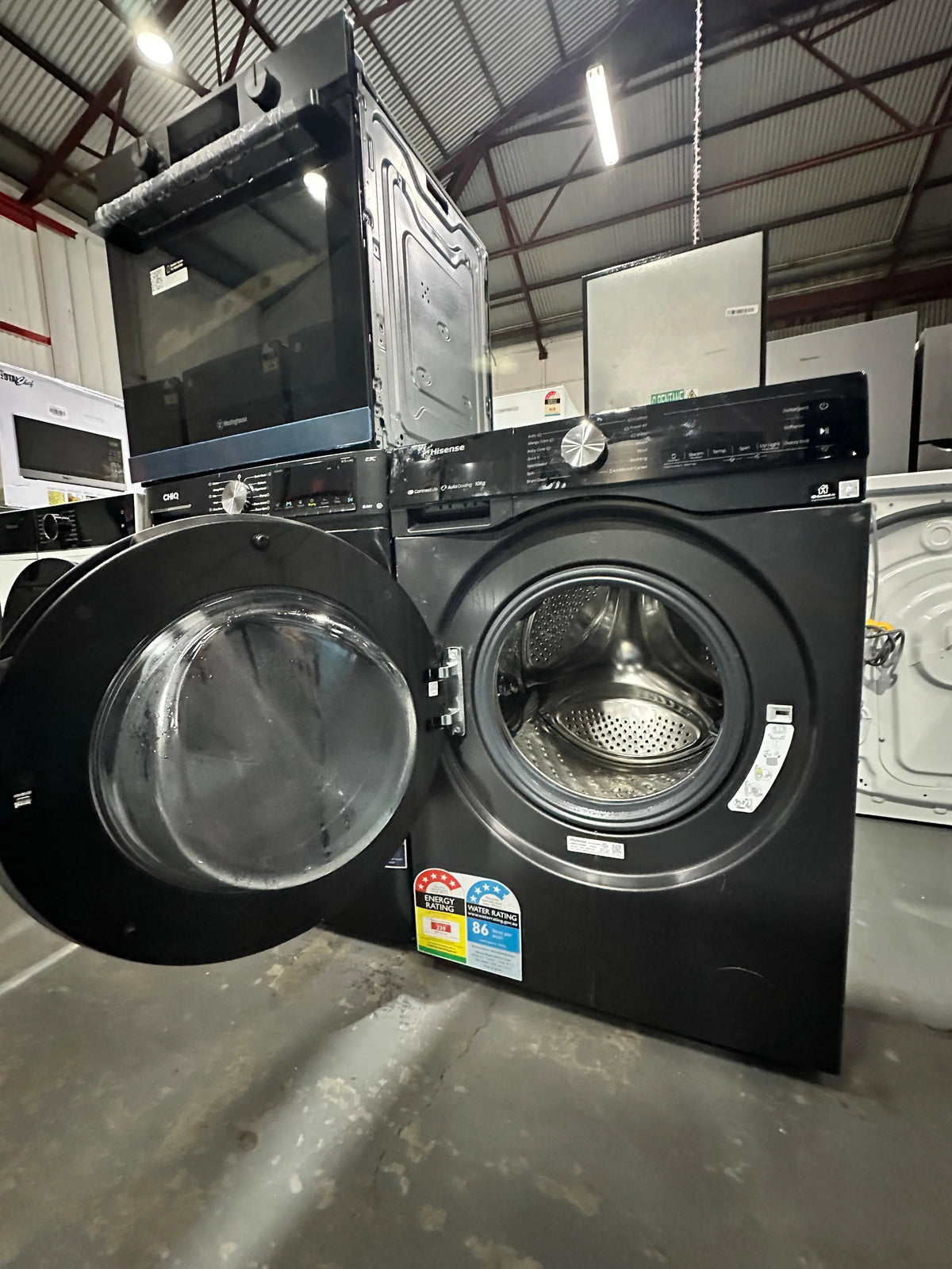 Hisense 10kg Front Load Washing Machine – Near New | ADELAIDE