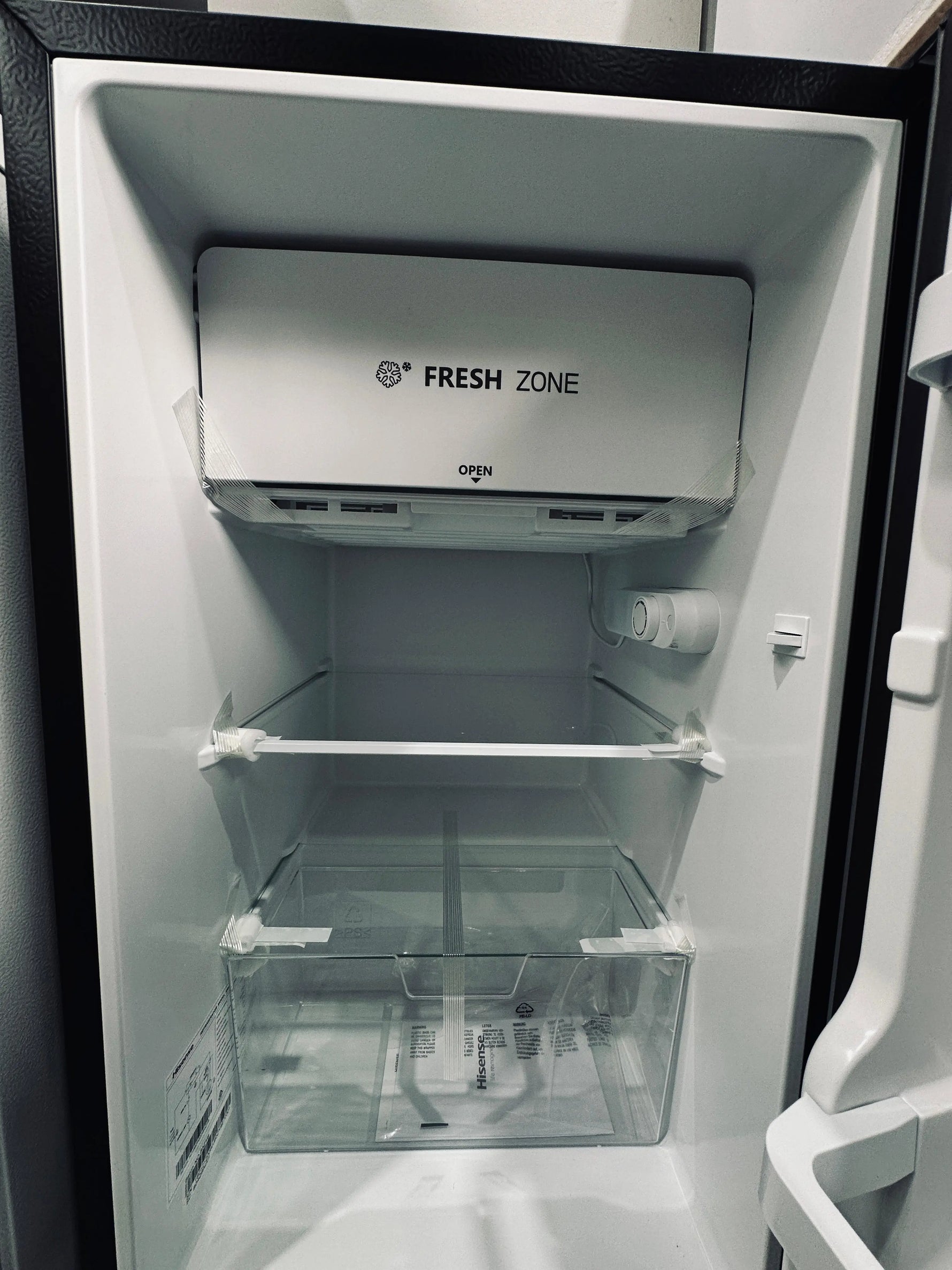 Hisense 125L Bar Fridge – Factory Seconds | ADELAIDE