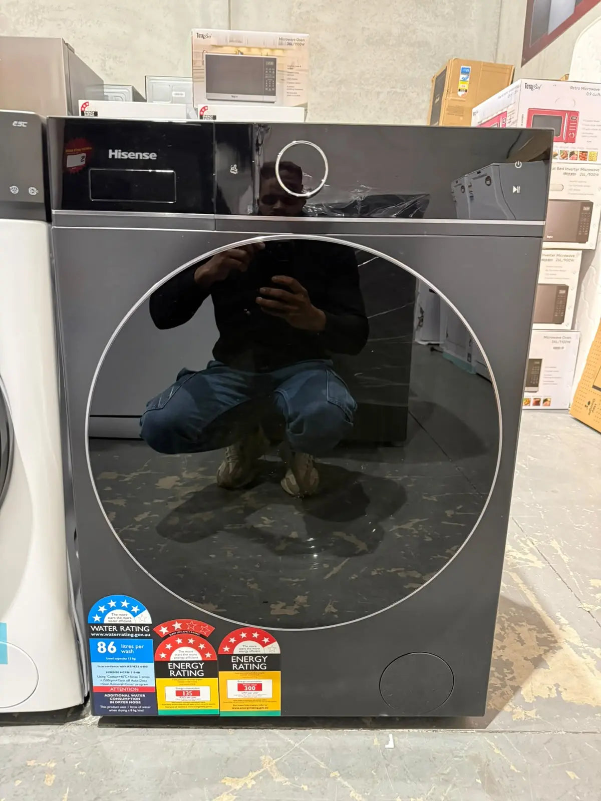 Hisense 12kg/8kg Heat Pump Washer Dryer – Near New | MELBOURNE